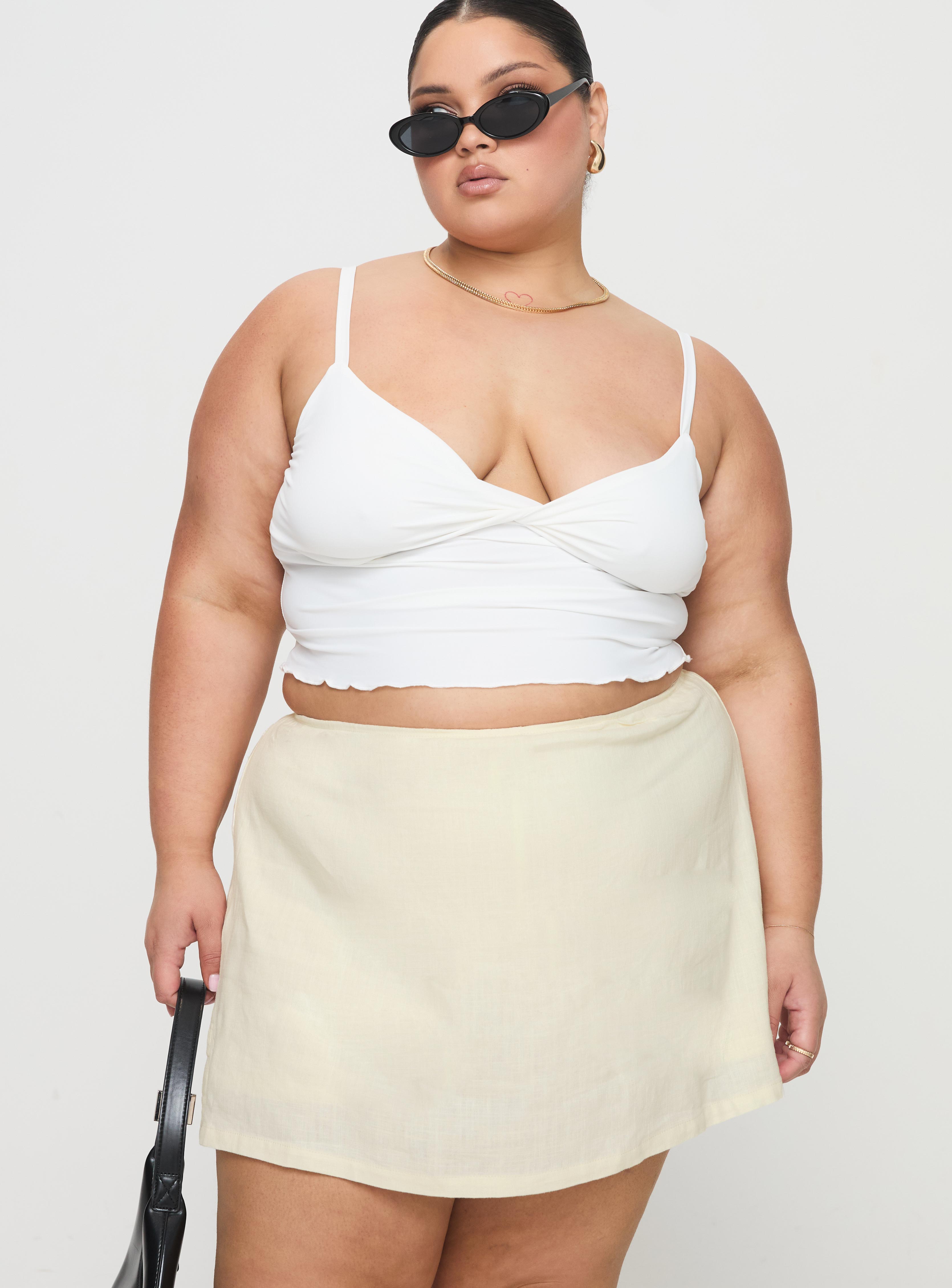 Alternative view of Gigi Skort Linen Cream Curve