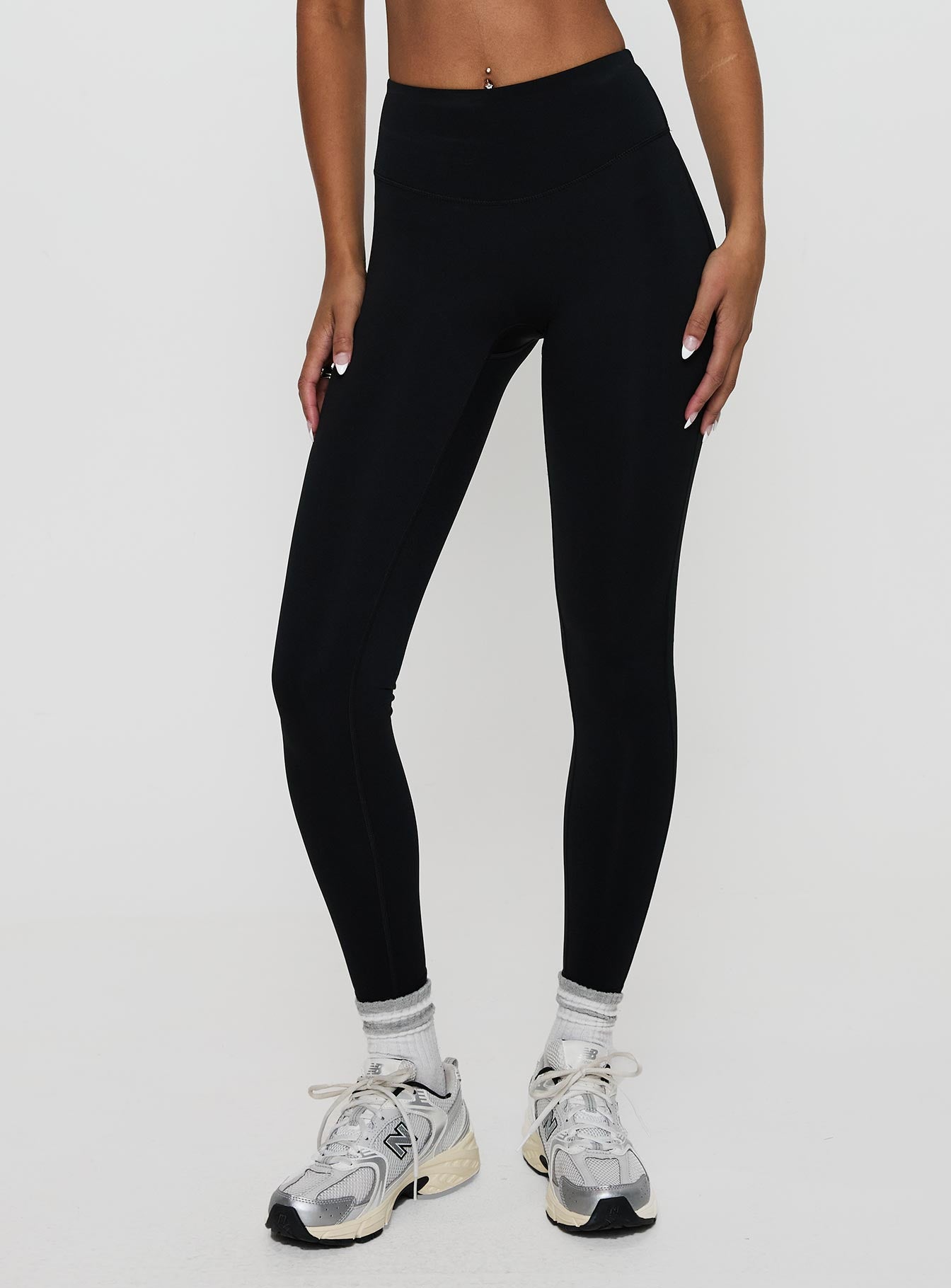 Alternative view of Dellah Ruched Back Leggings Black