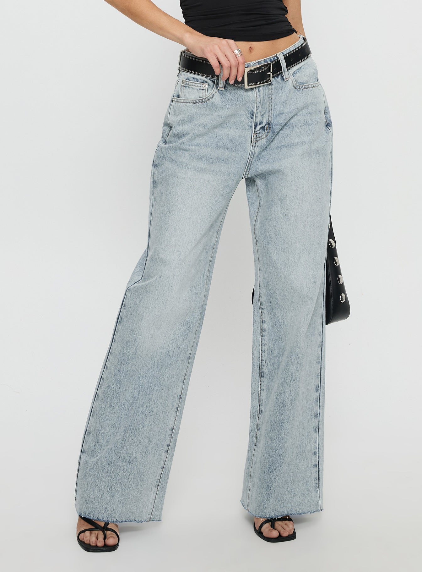 Alternative view of Henesey High Rise Straight Leg Jeans Light Wash