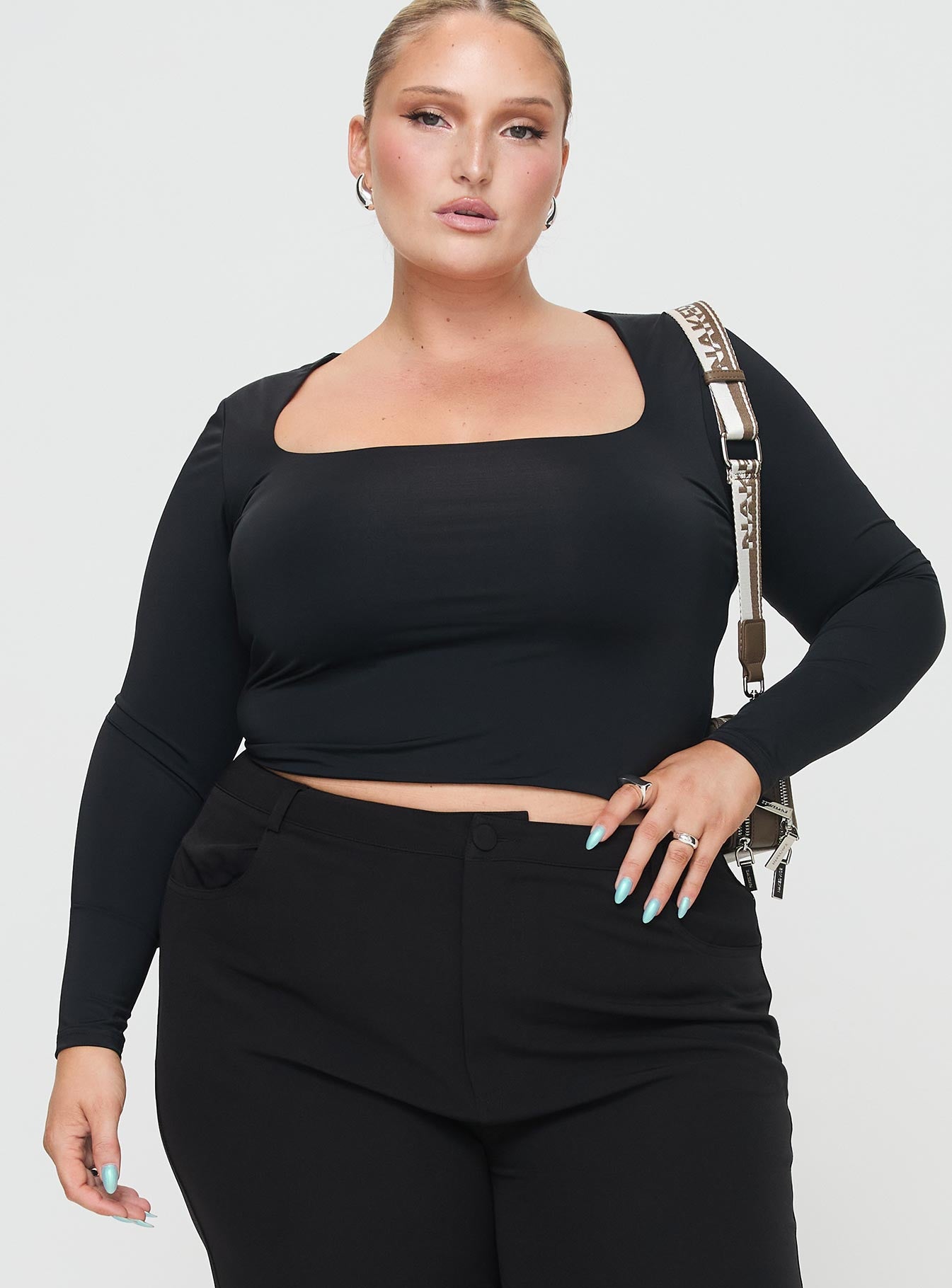 Alternative view of Back In Time Long Sleeve Top Black Curve
