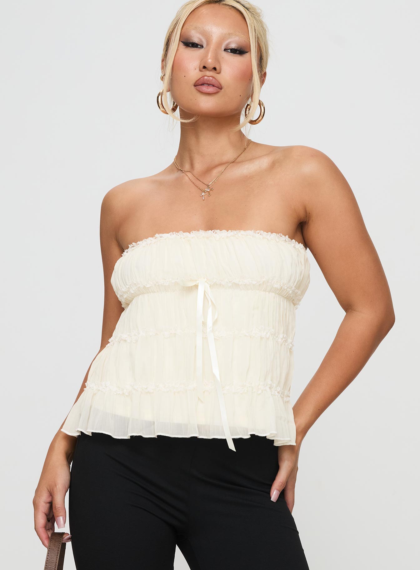 Alternative view of Avelina Strapless Top Cream