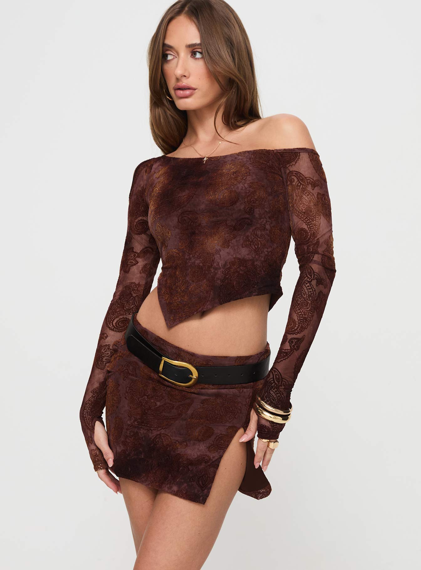 Alternative view of Jalis One Shoulder Set Paisley