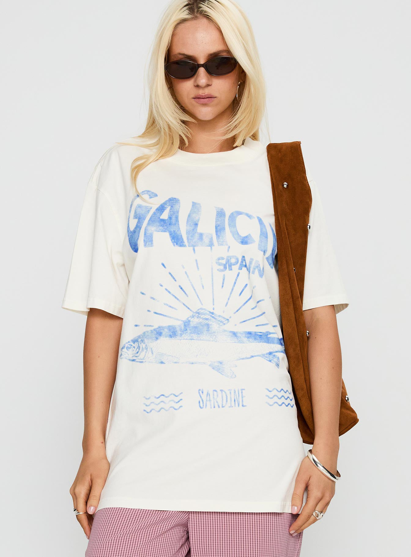 Alternative view of Galicia Spain Graphic Tee White / Blue