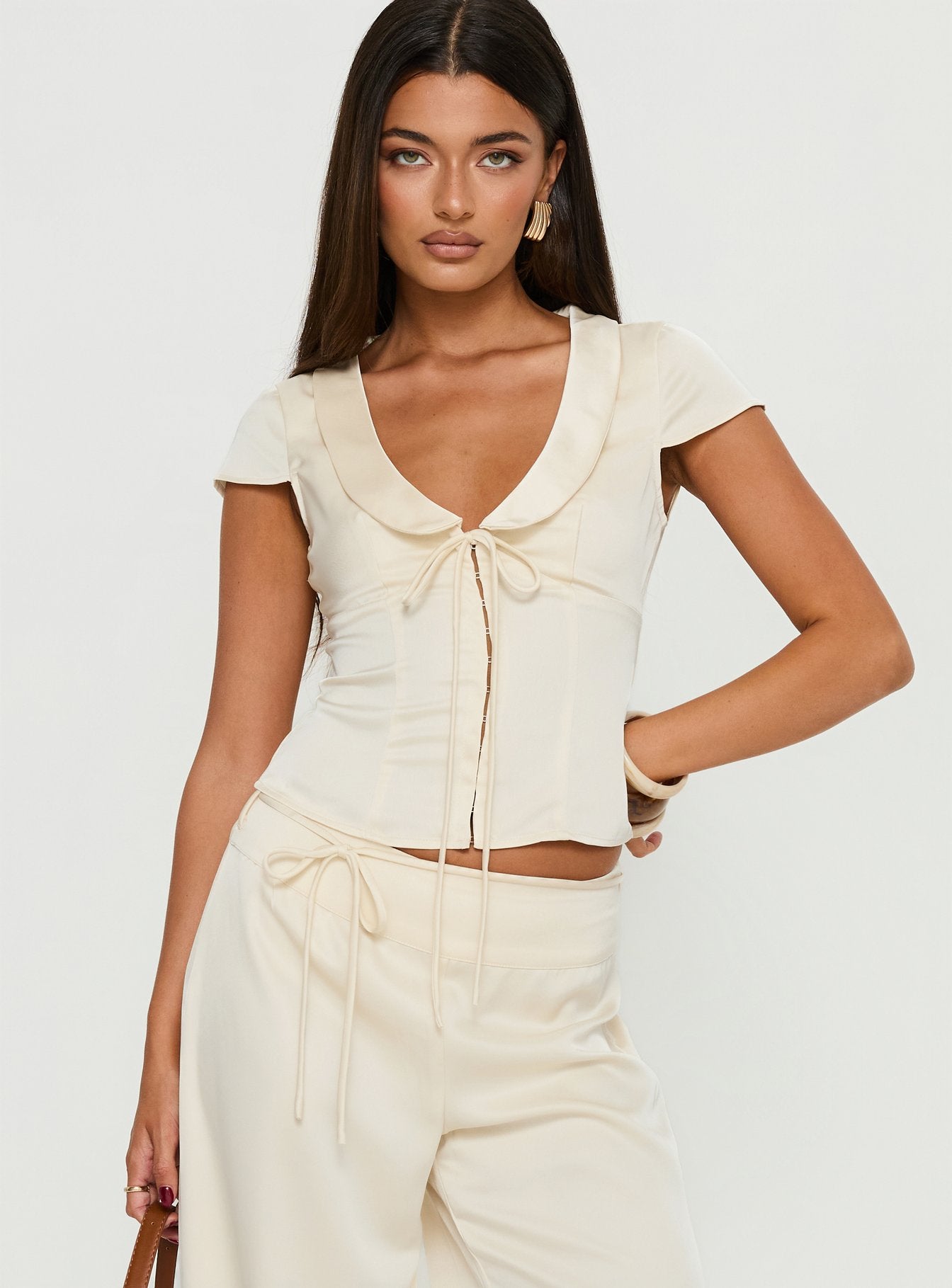 Alternative view of Aubrette Satin Collar Top Cream