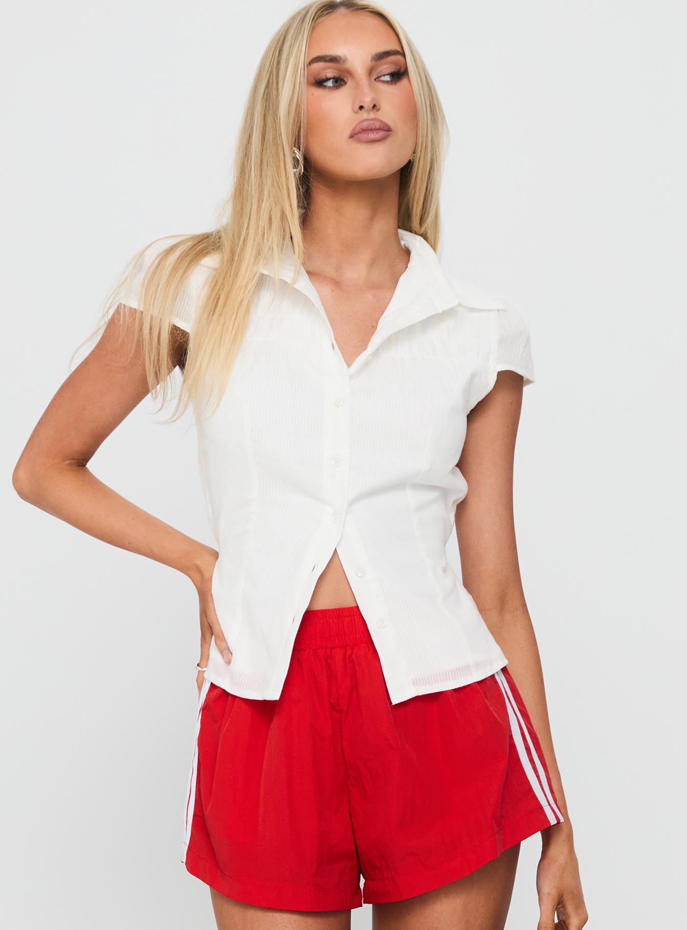 Alternative view of Adulation Ruched Detail Short Sleeve Shirt White