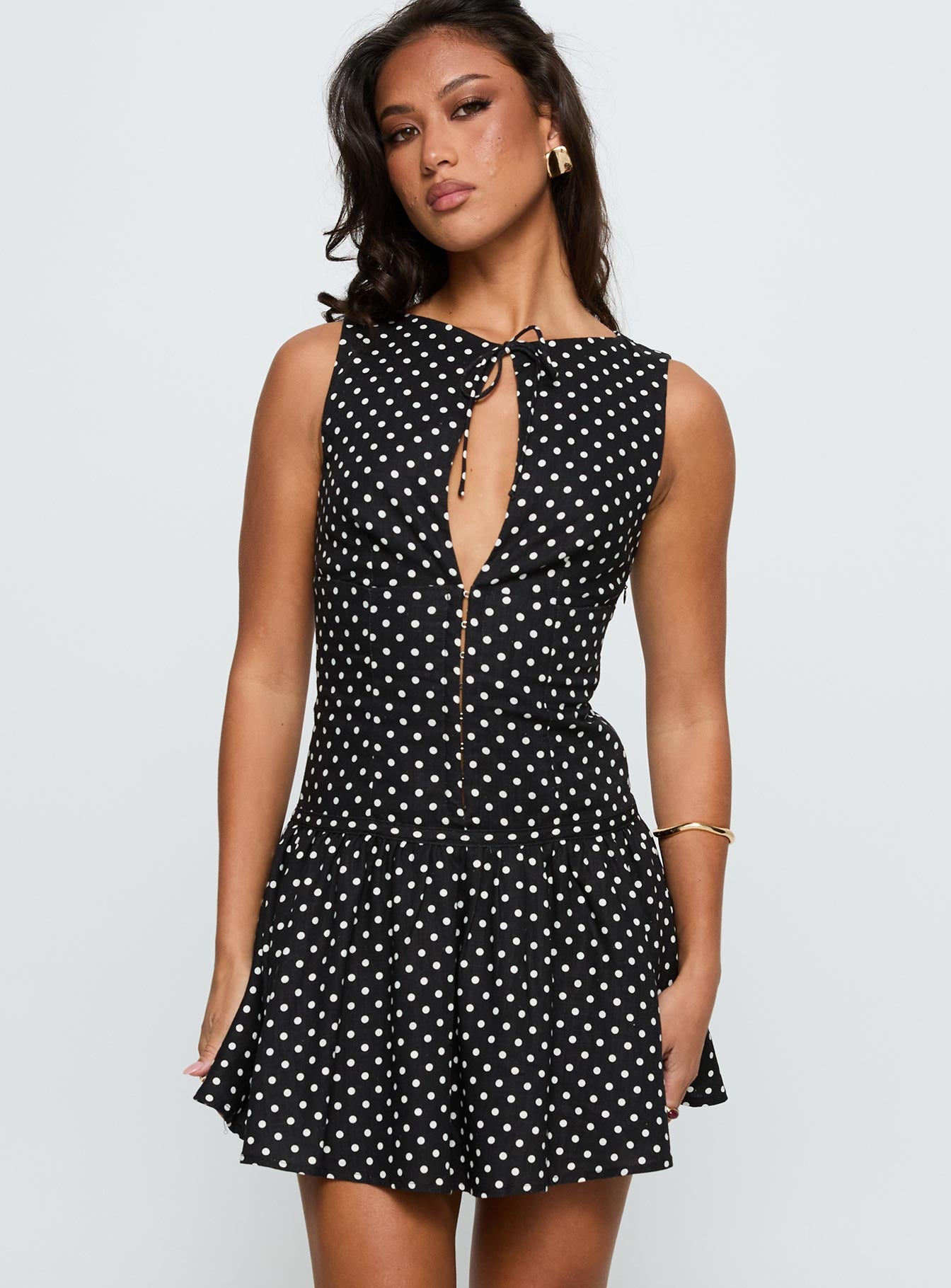 Alternative view of Alissea Keyhole Linen Blend Mini Dress Black Polka