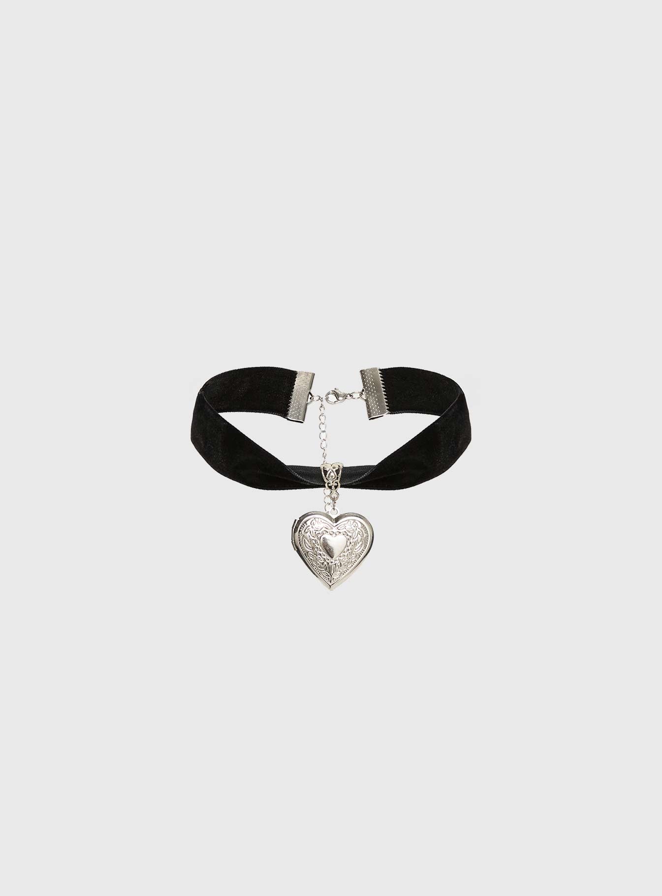 Alternative view of Laike Pendant Necklace Black / Silver