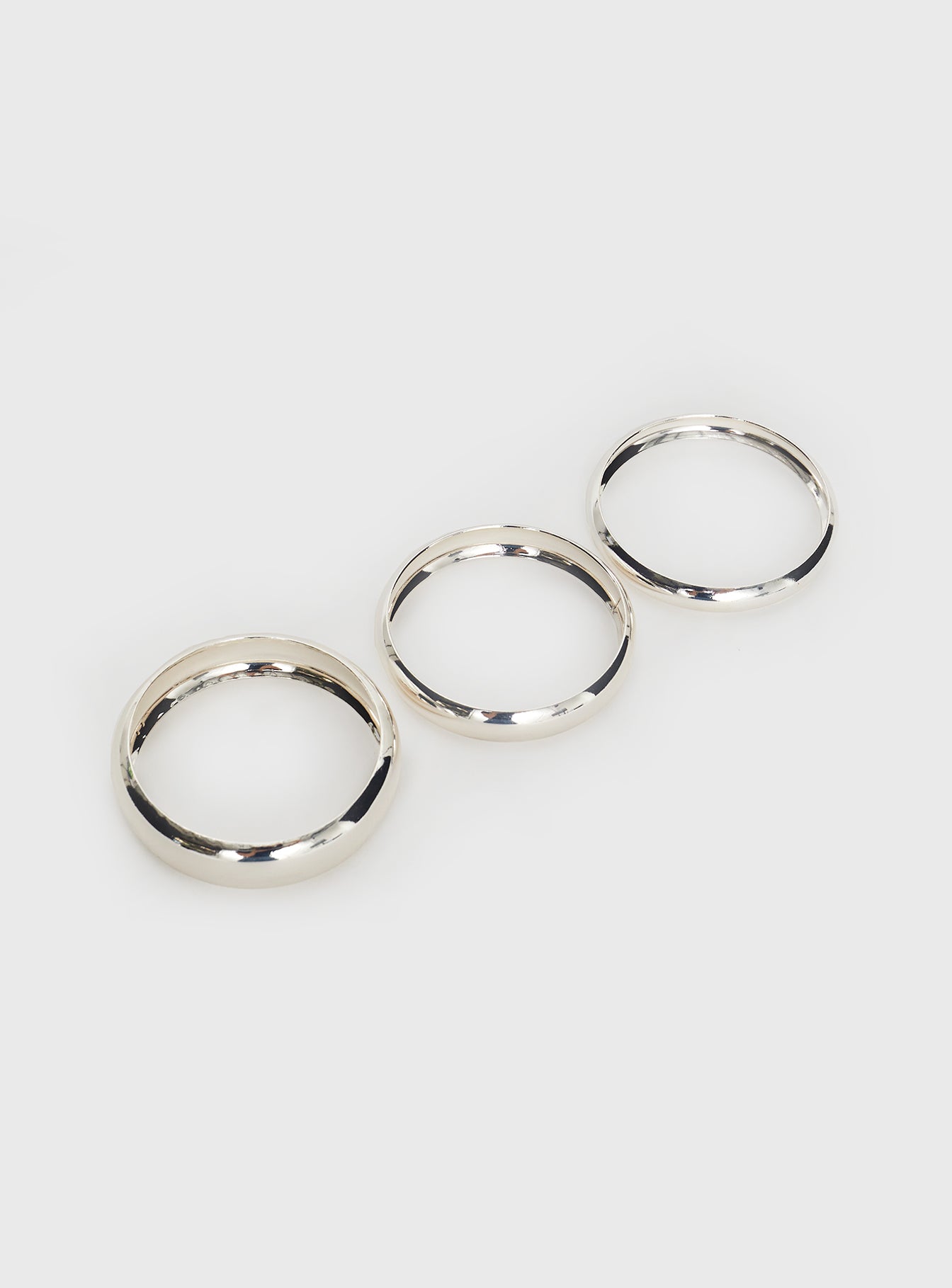 Alternative view of Farley Bangle Pack Silver