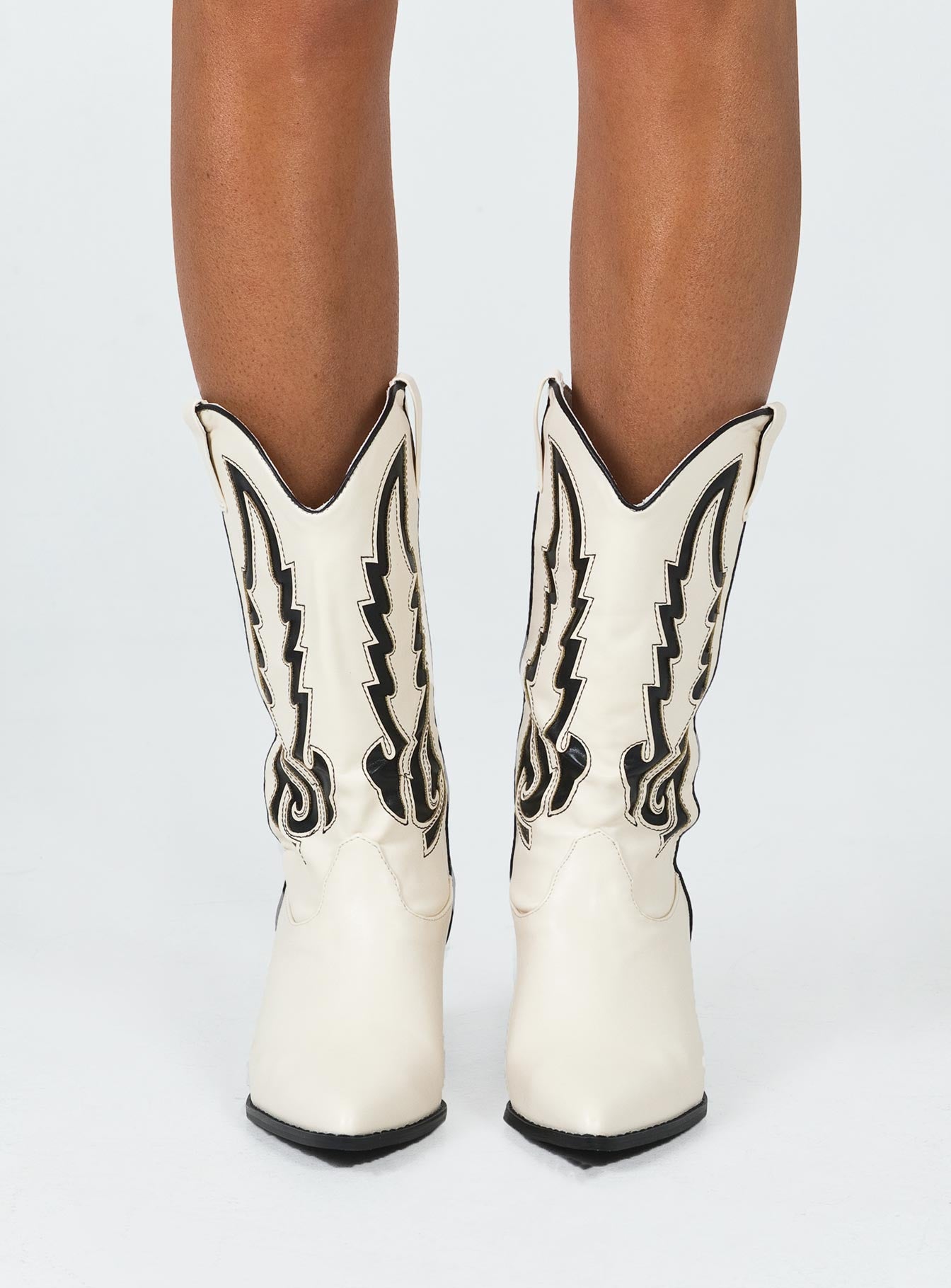 Alternative view of Billini Norva Boots Bone / Black