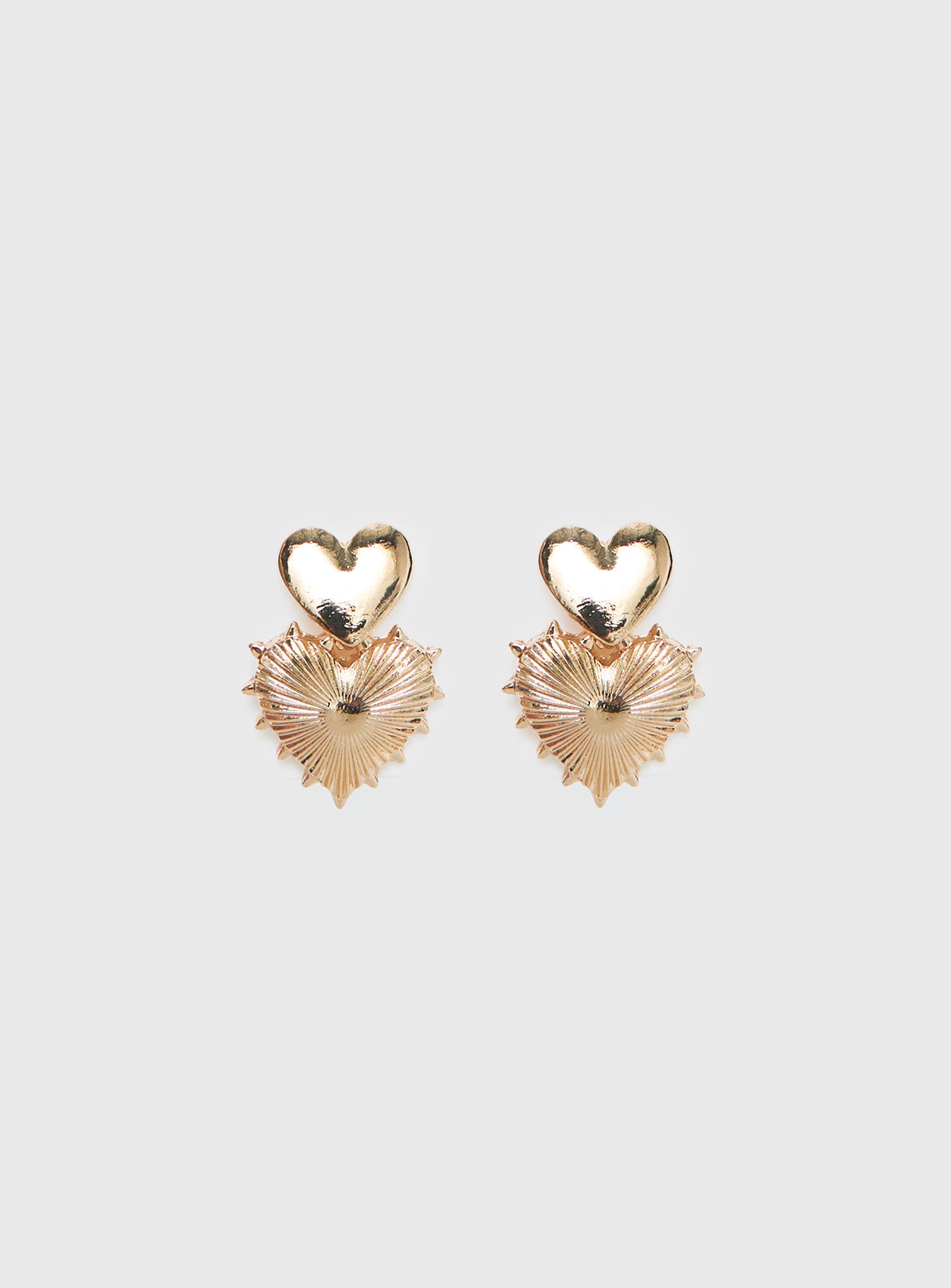 Alternative view of Eliette Heart Earrings Gold