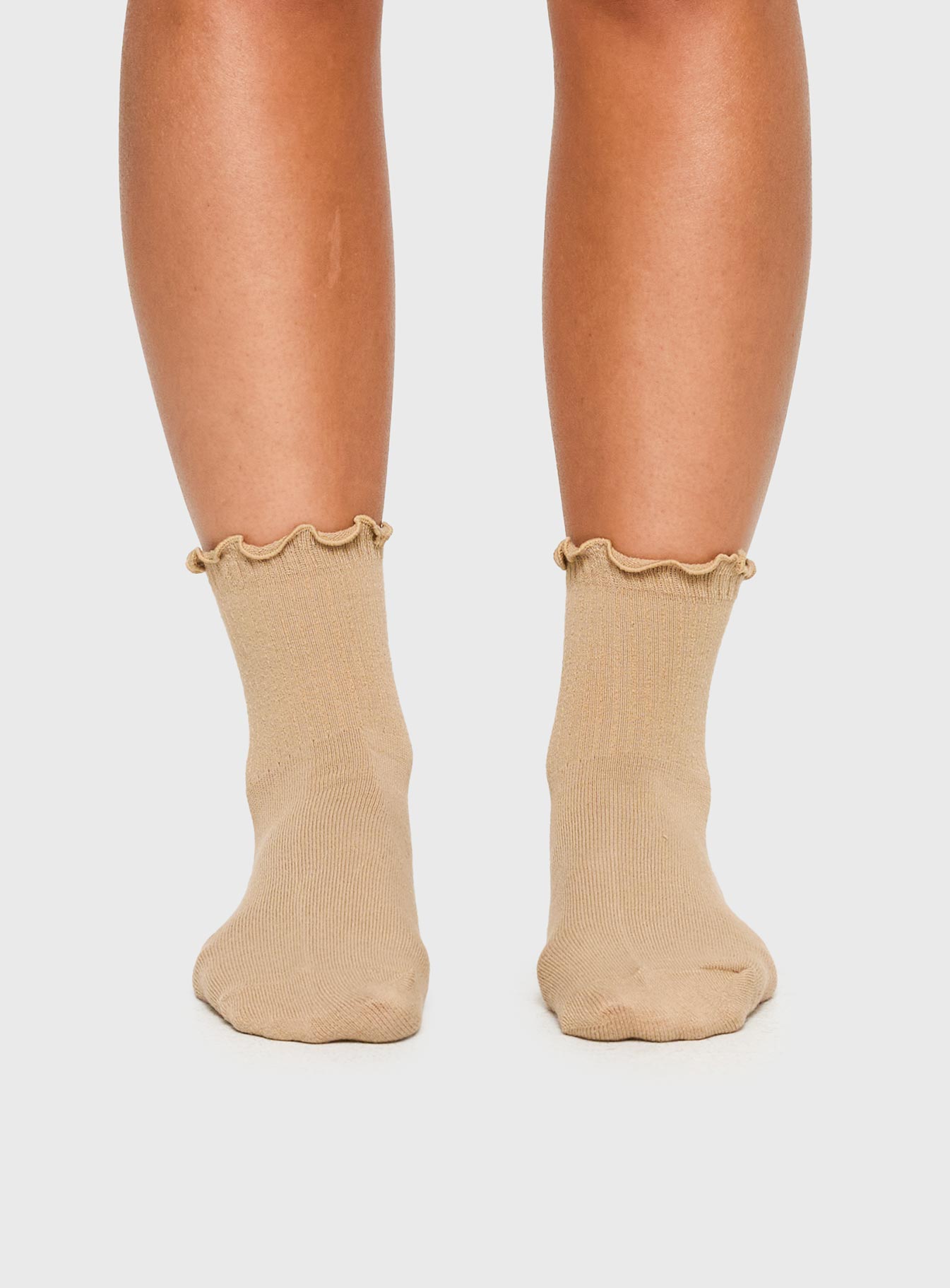 Alternative view of Comes And Goes Frill Socks Beige
