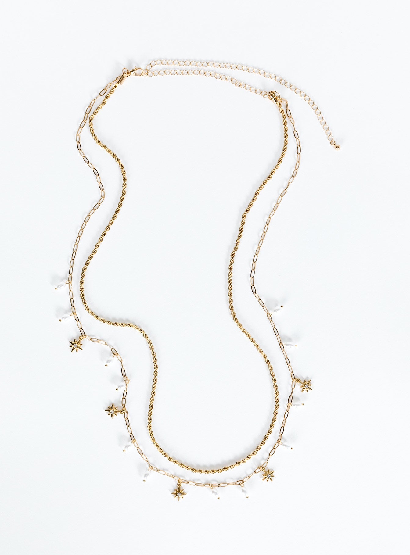 Alternative view of Calais Chain Belt Gold