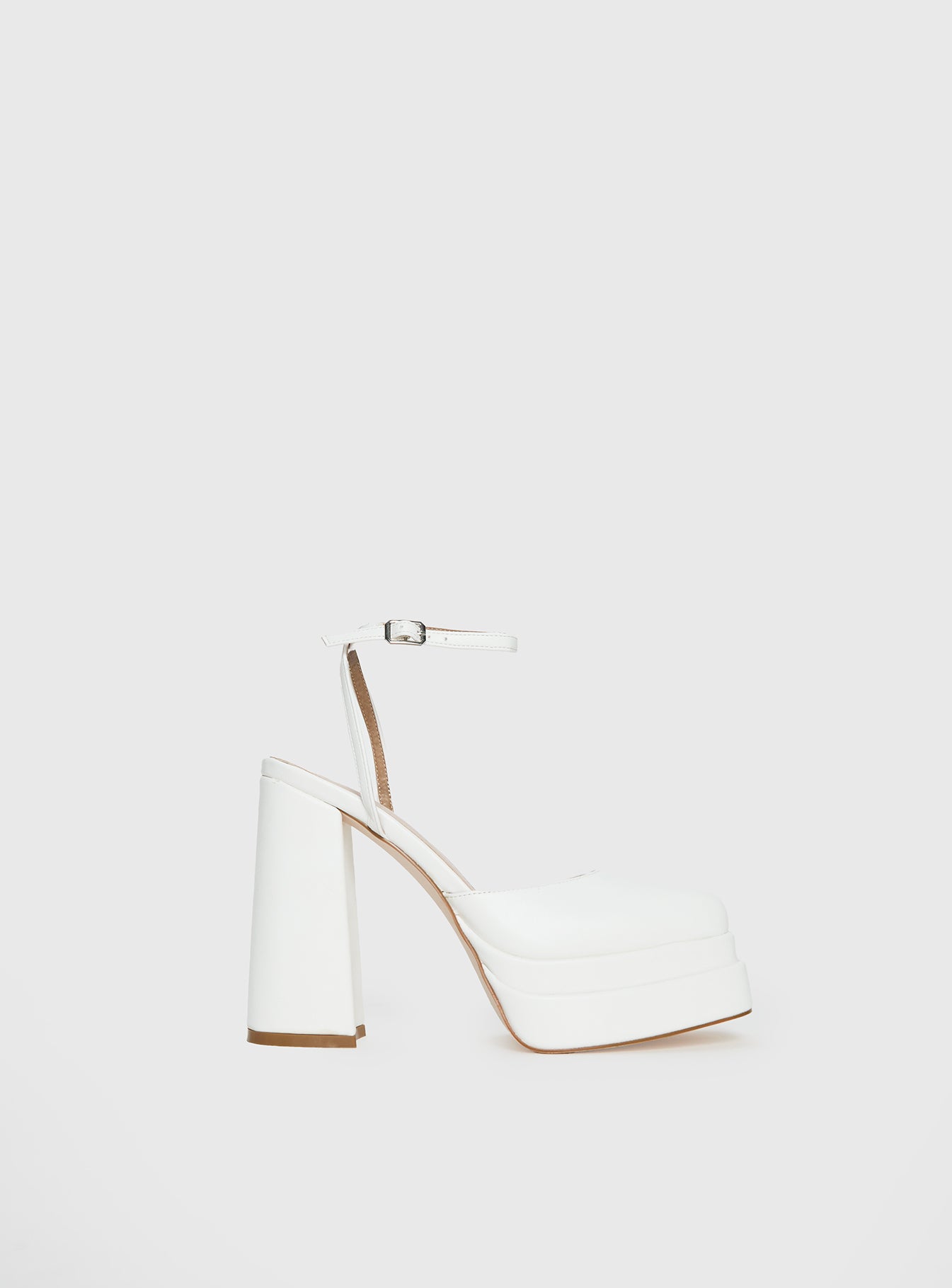 Alternative view of Alto Platform Heels Matte White