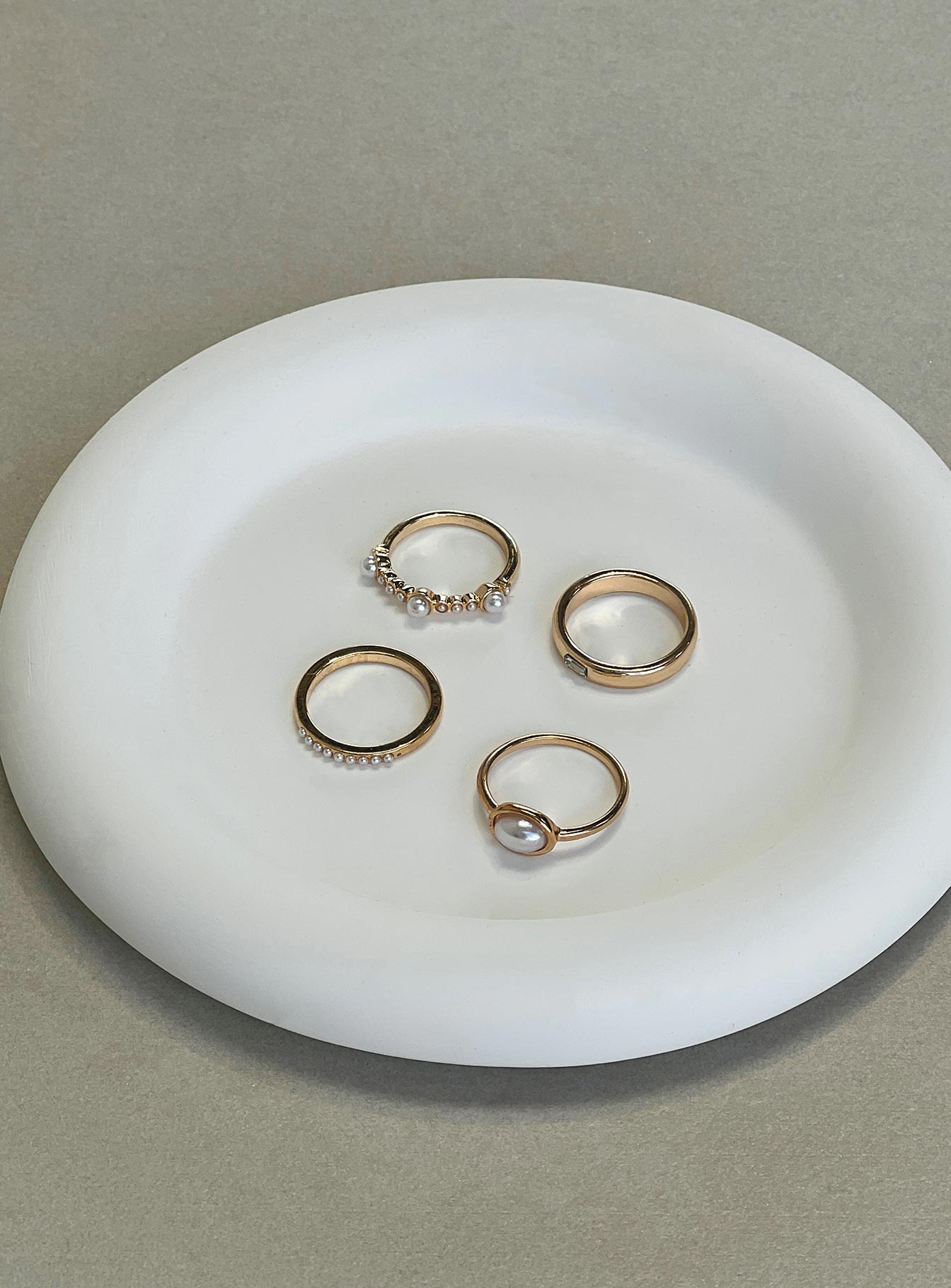 Alternative view of Edwina Ring Pack Gold