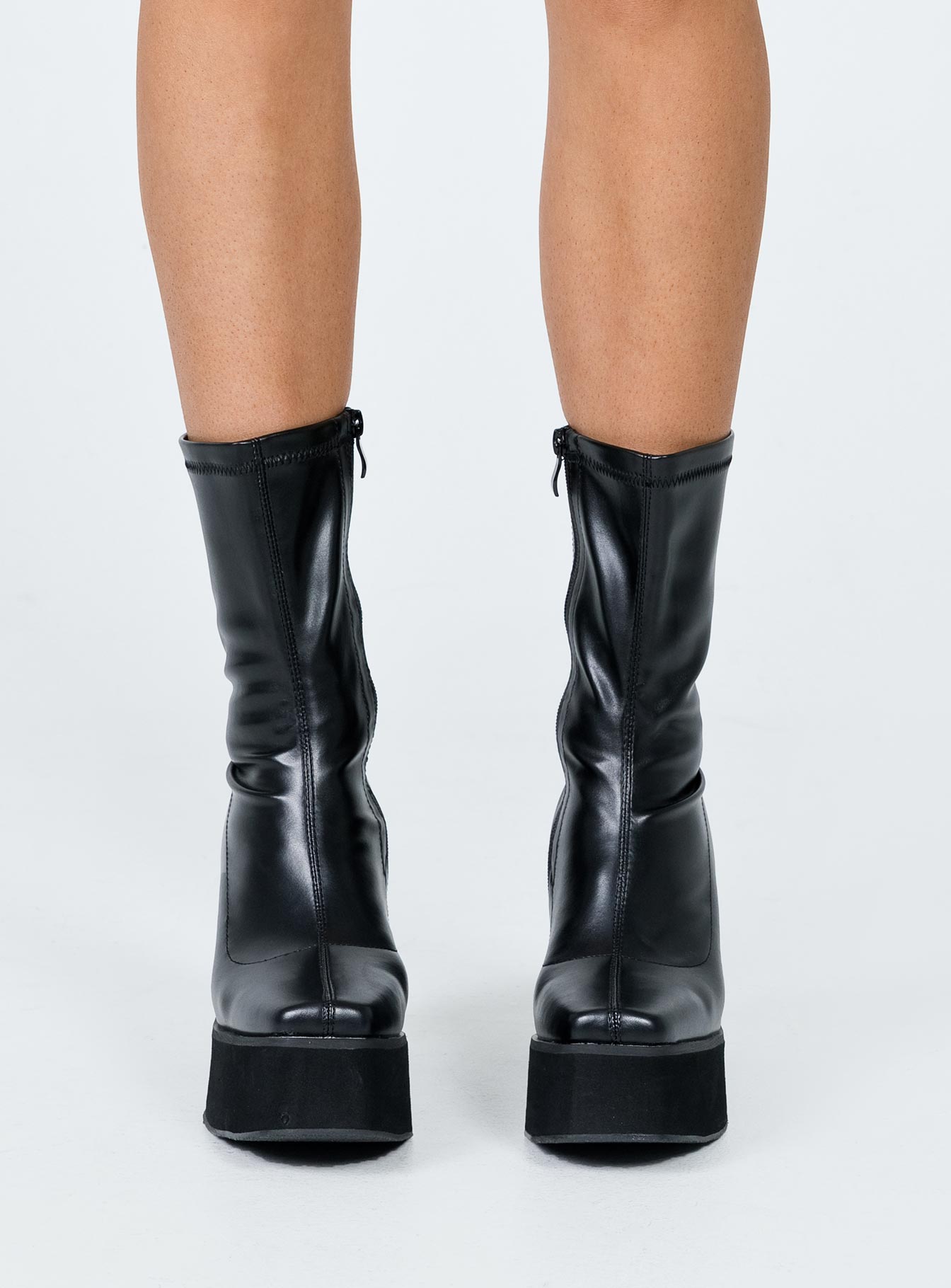 Alternative view of Dockery Boots Black