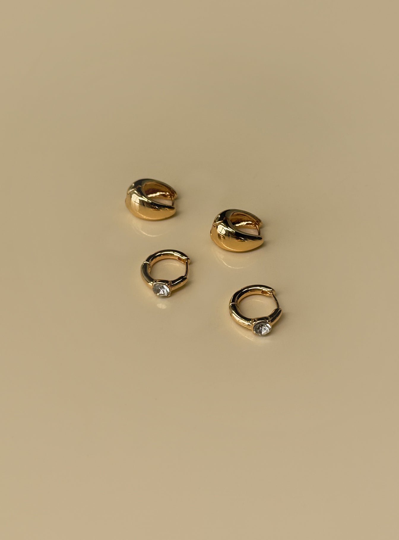 Alternative view of Chasing Stars Earring Pack Gold