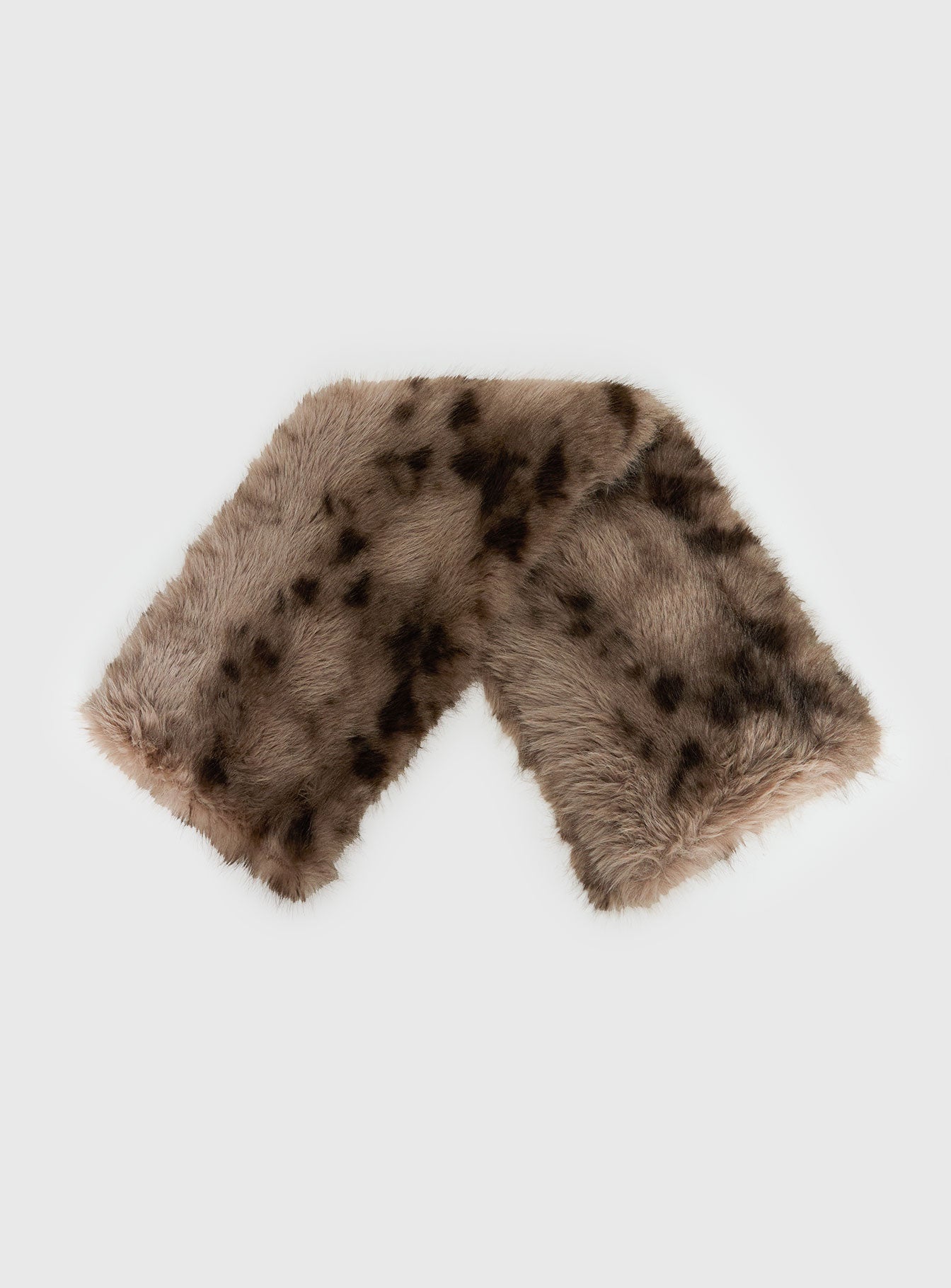 Alternative view of Freeze Fluffy Scarf Brown