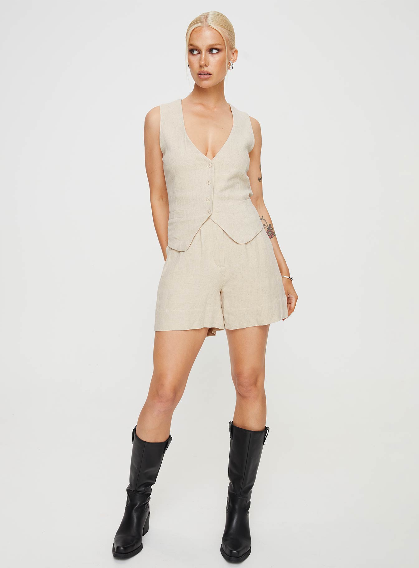Ginger Linen Blend Vest Beige - Image 6