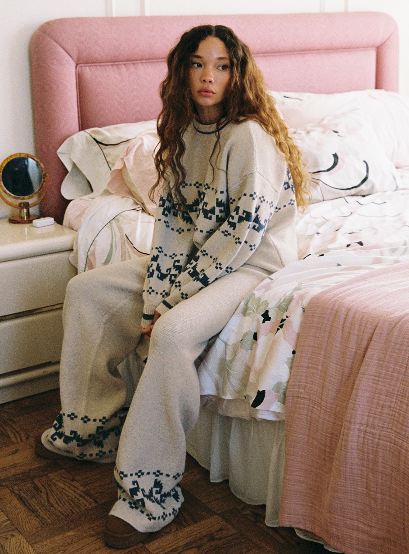 Alternative view of Alpine Sweater Cream / Blue