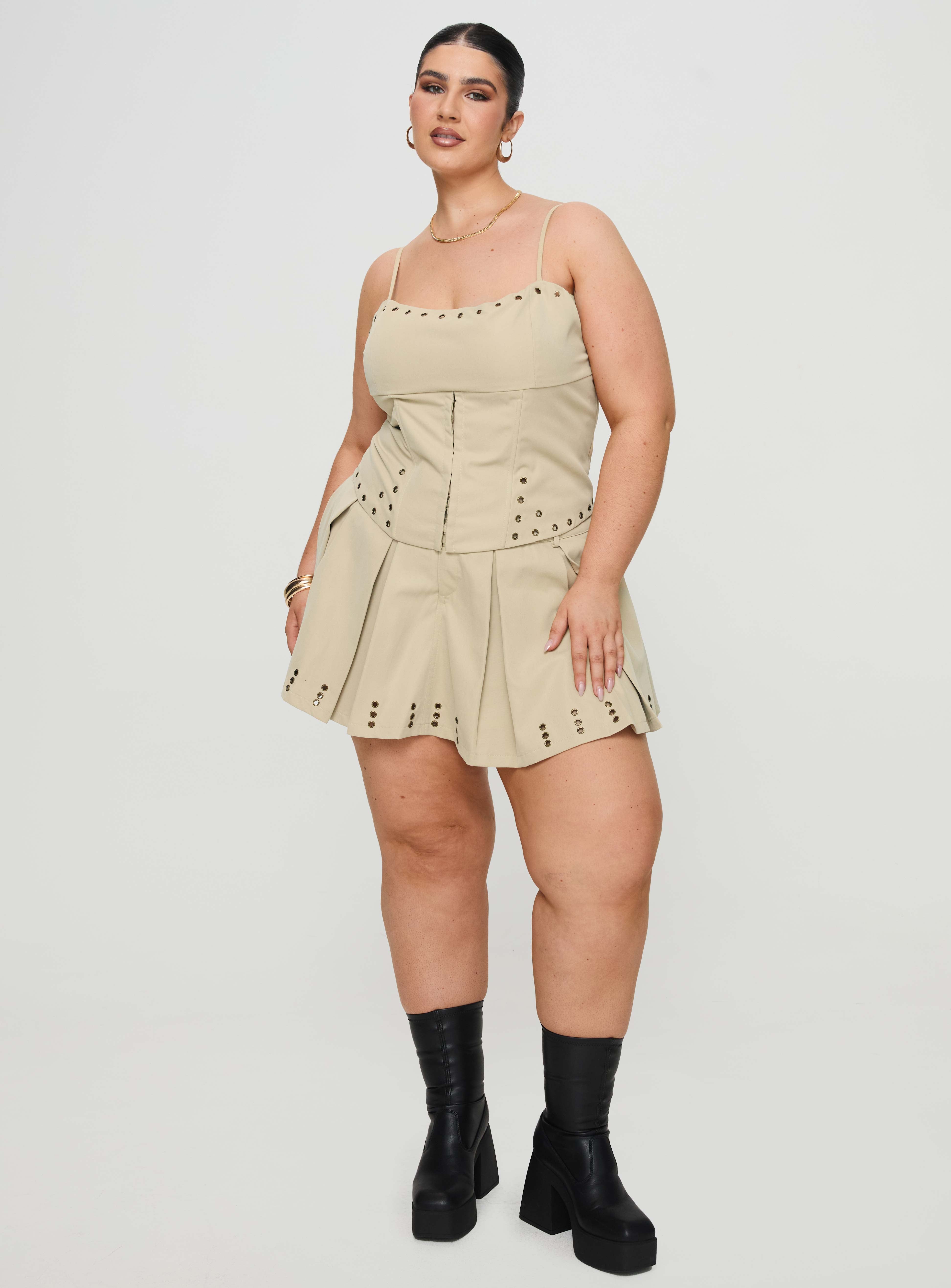 Alinzia Eyelet Corset Top Beige Curve - Image 3