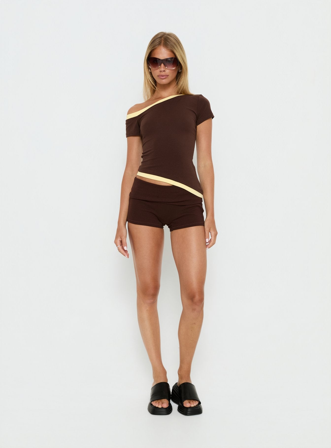 Alternative view of Eustace Off Shoulder Asymmetrical Top Brown / Yellow