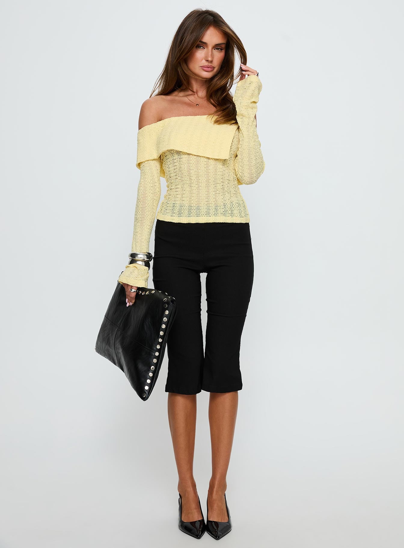 Alternative view of Cartrell Foldover Off Shoulder Top Lemon