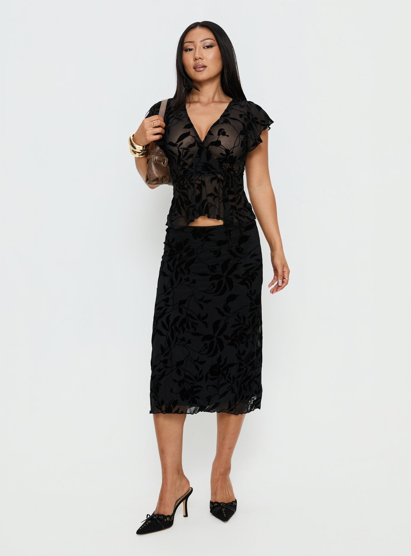 Alternative view of Giuliana Top Leaf Flower Black