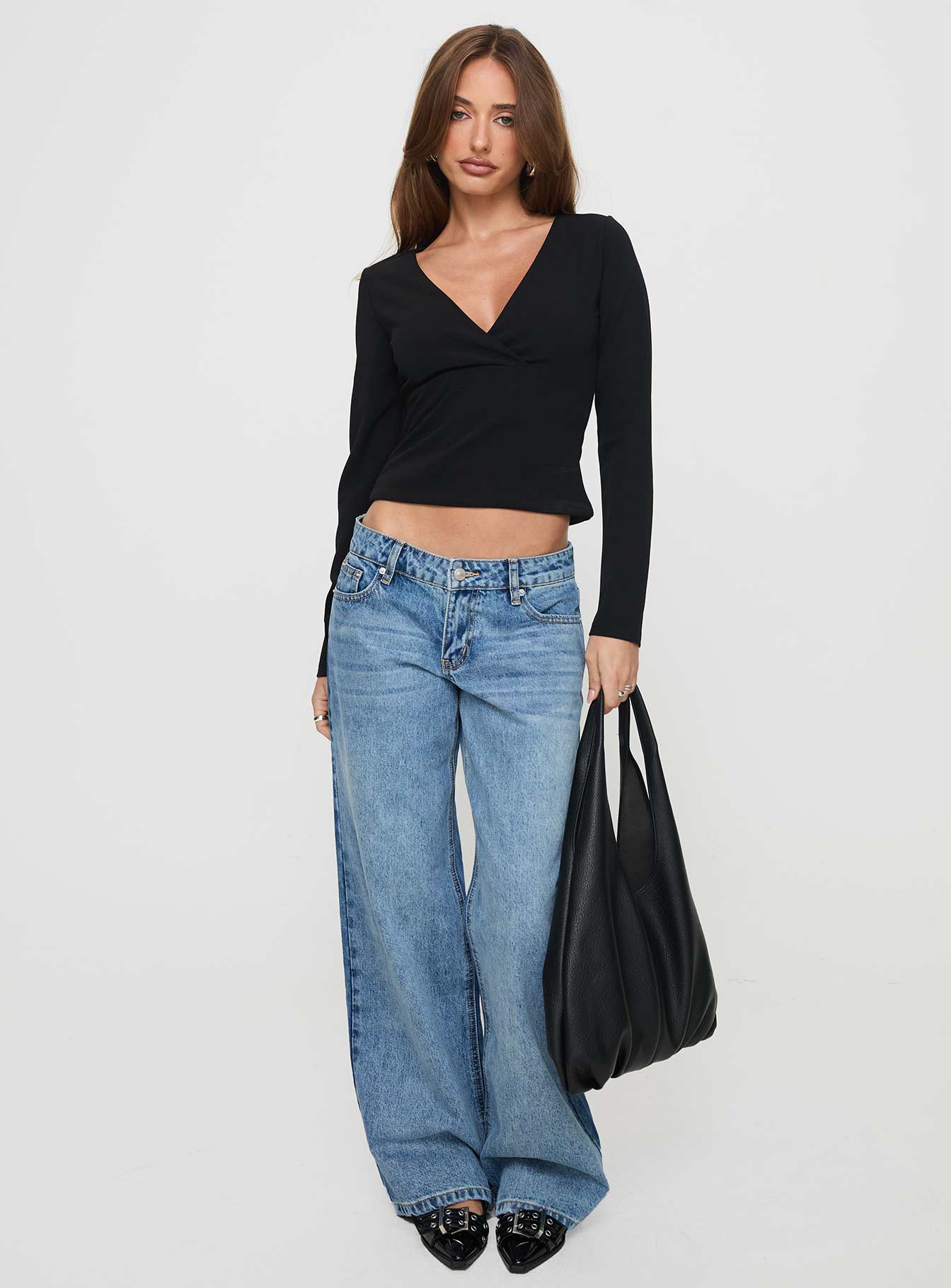 Alternative view of Aeva Long Sleeve Plunge Top Black