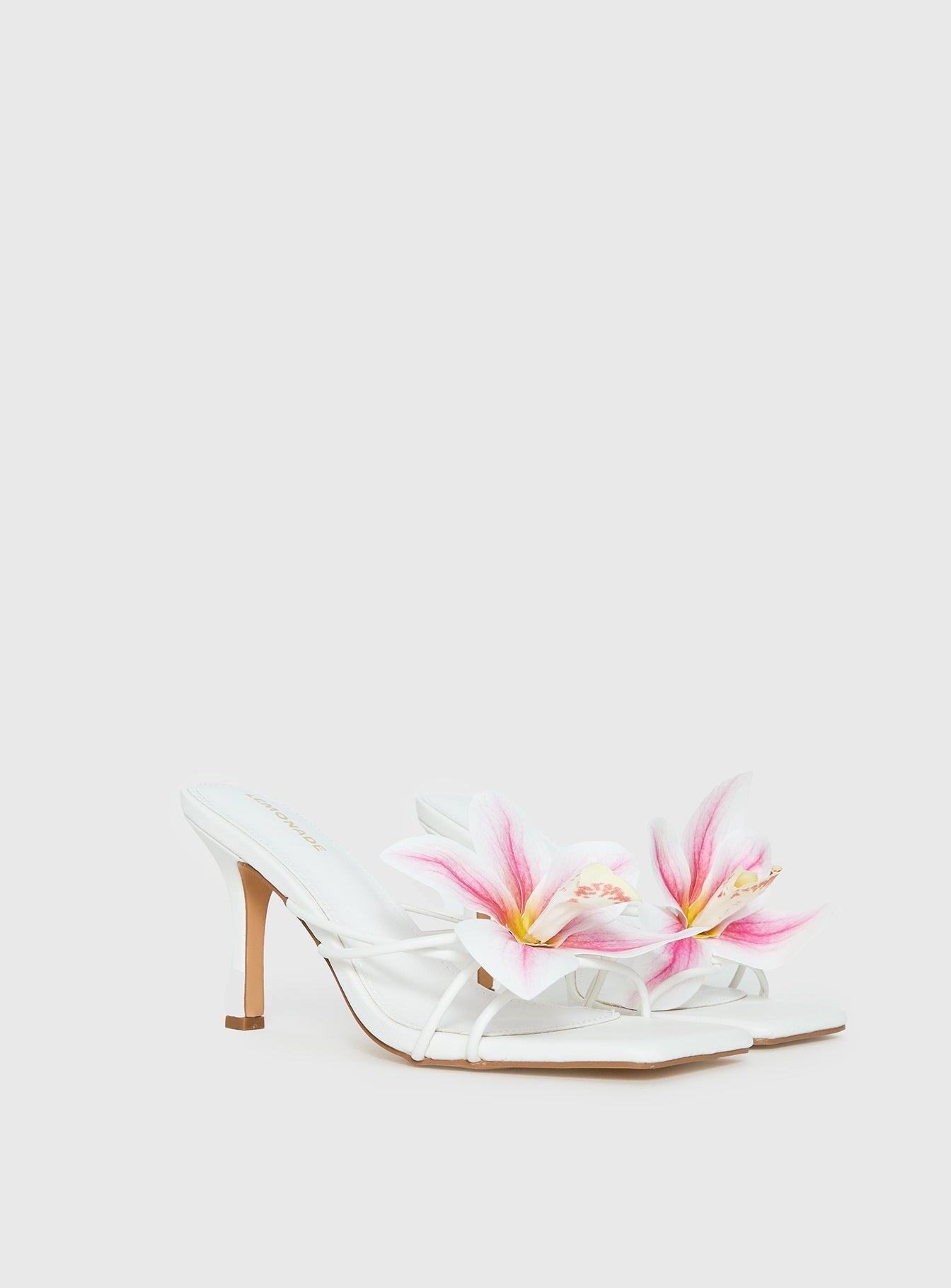 Alternative view of Exotic Etty Floral Detail Heels White