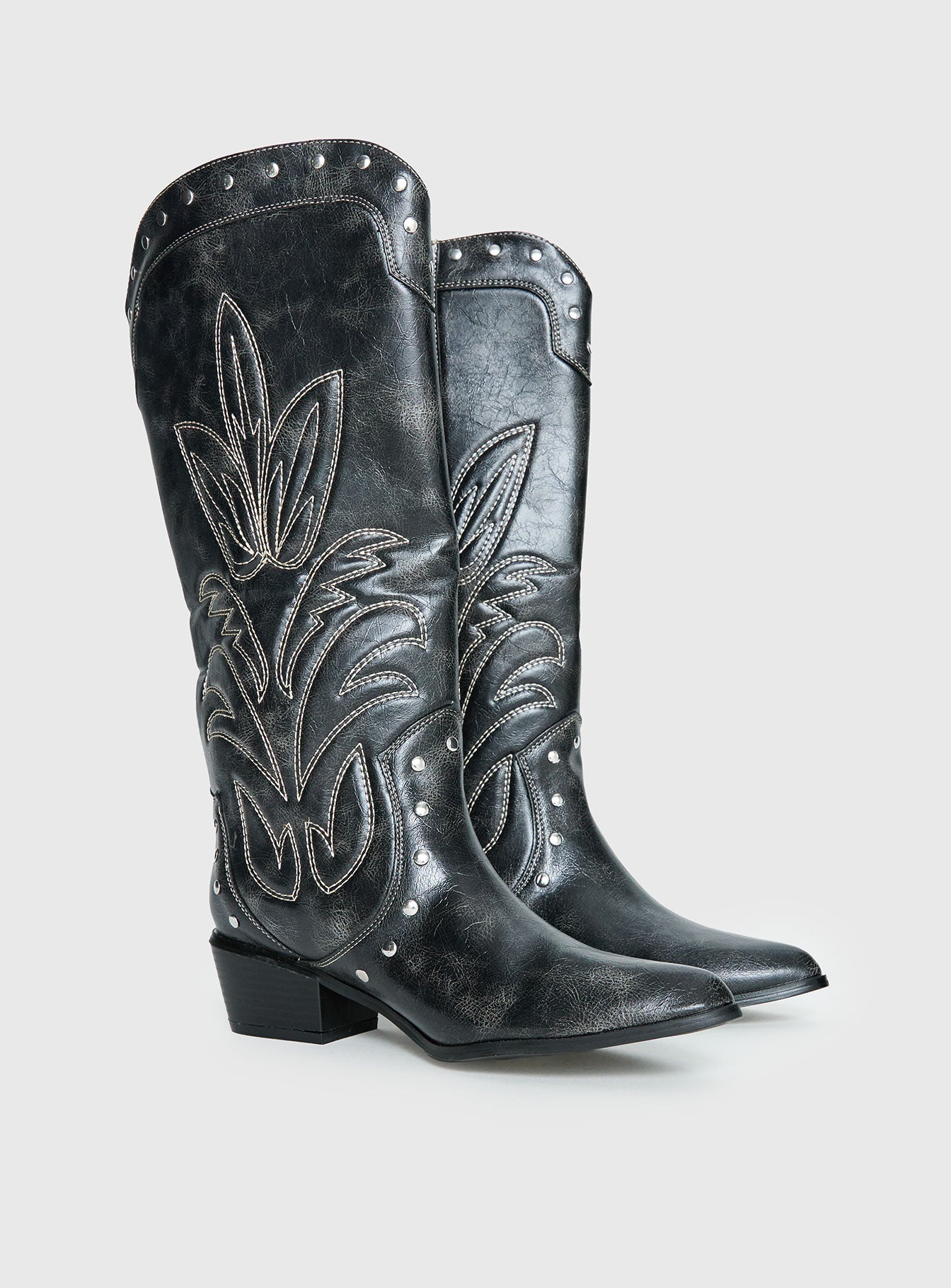 Alternative view of Austin Distressed Cowboy Boots Black