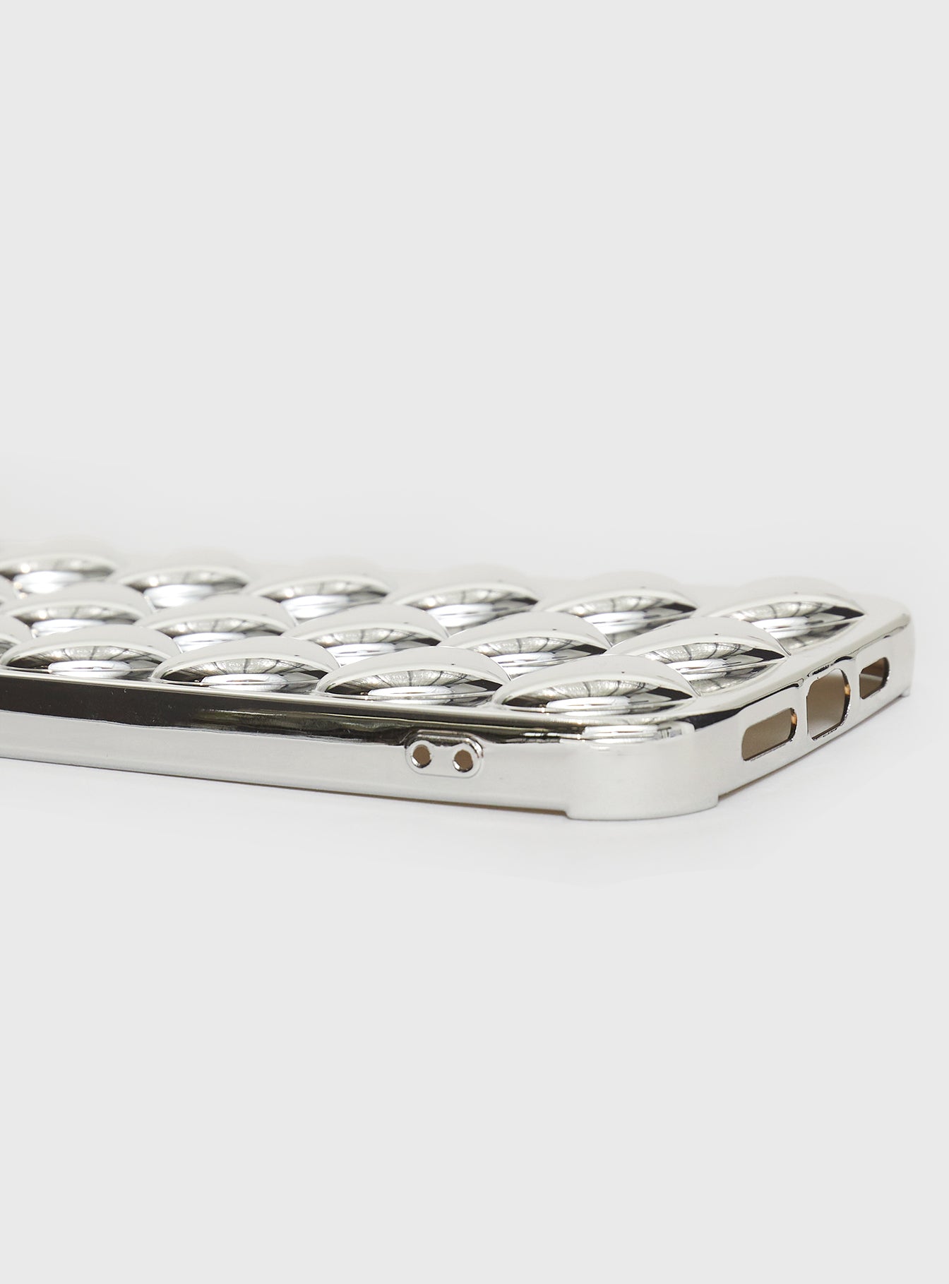 Alternative view of Alexina Iphone Case Silver