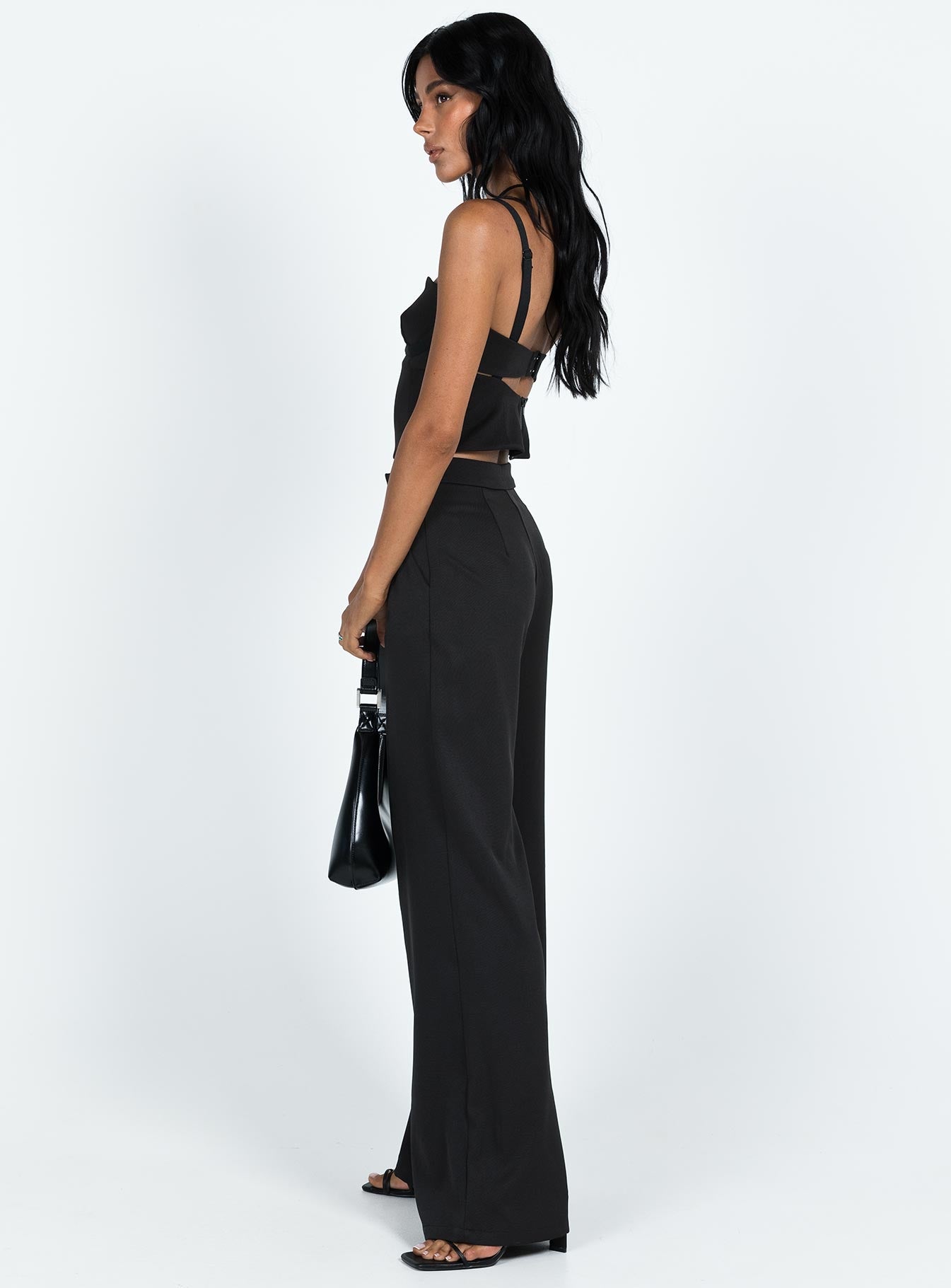 Briana Set Black - Image 5