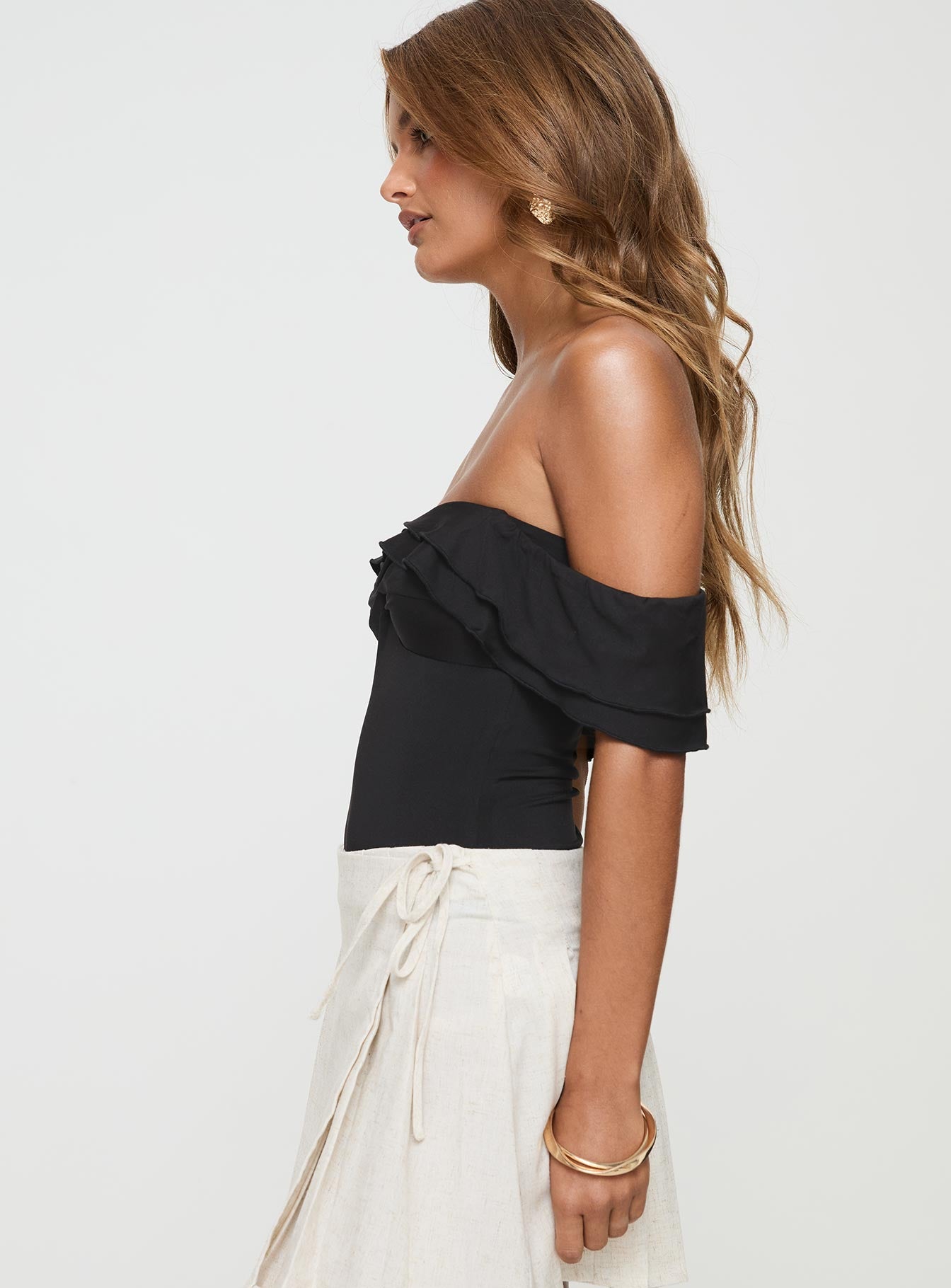 Coming Back Ruffle Bodysuit Black - Image 4