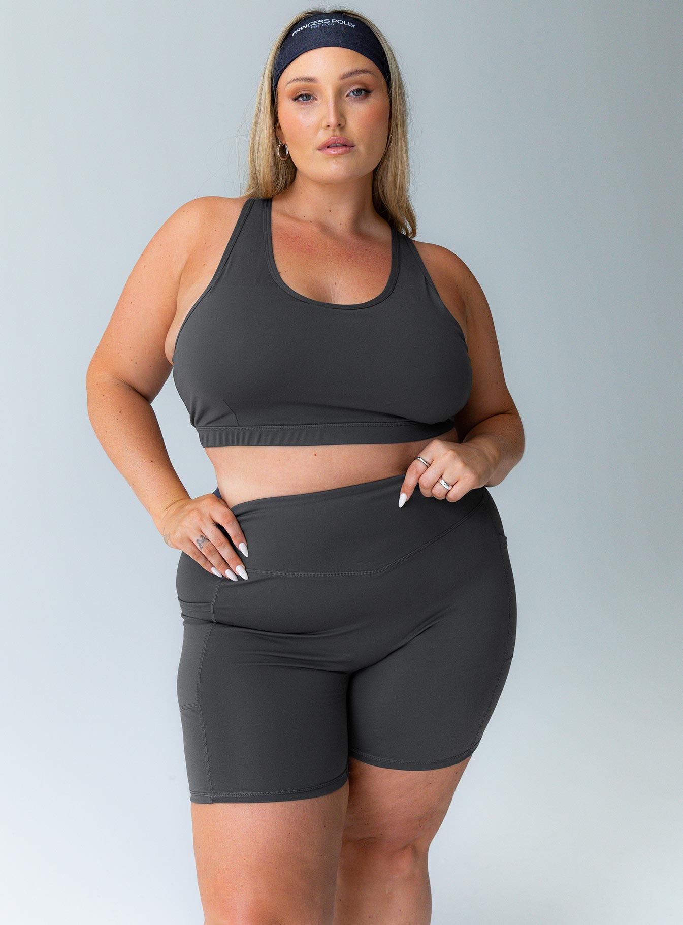 Alternative view of Conquer Activewear Shorts Grey Curve