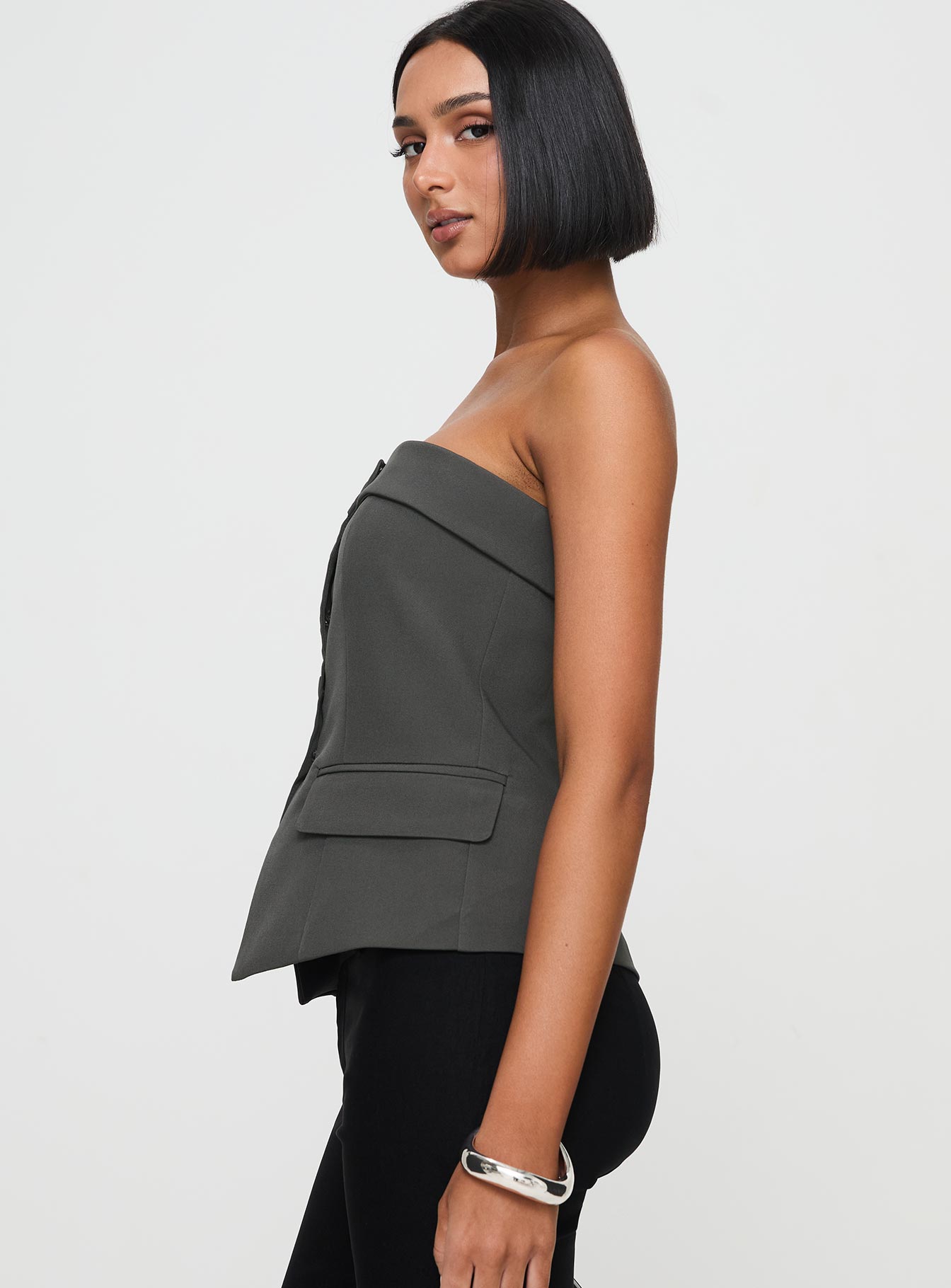 Change It Up Strapless Top Grey - Image 4