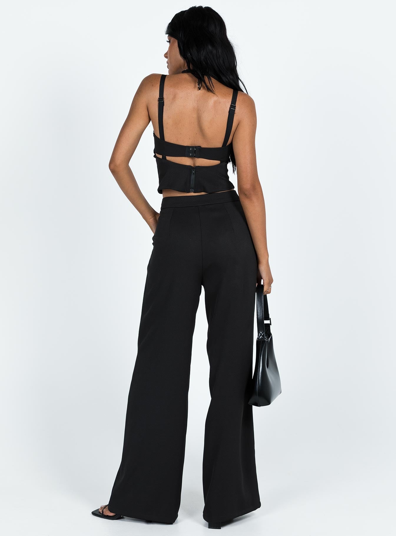 Briana Set Black - Image 7