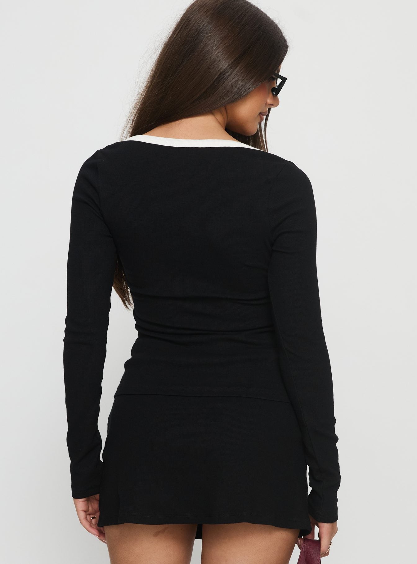 Baseline V Neck Long Sleeve Top Black / White - Image 5