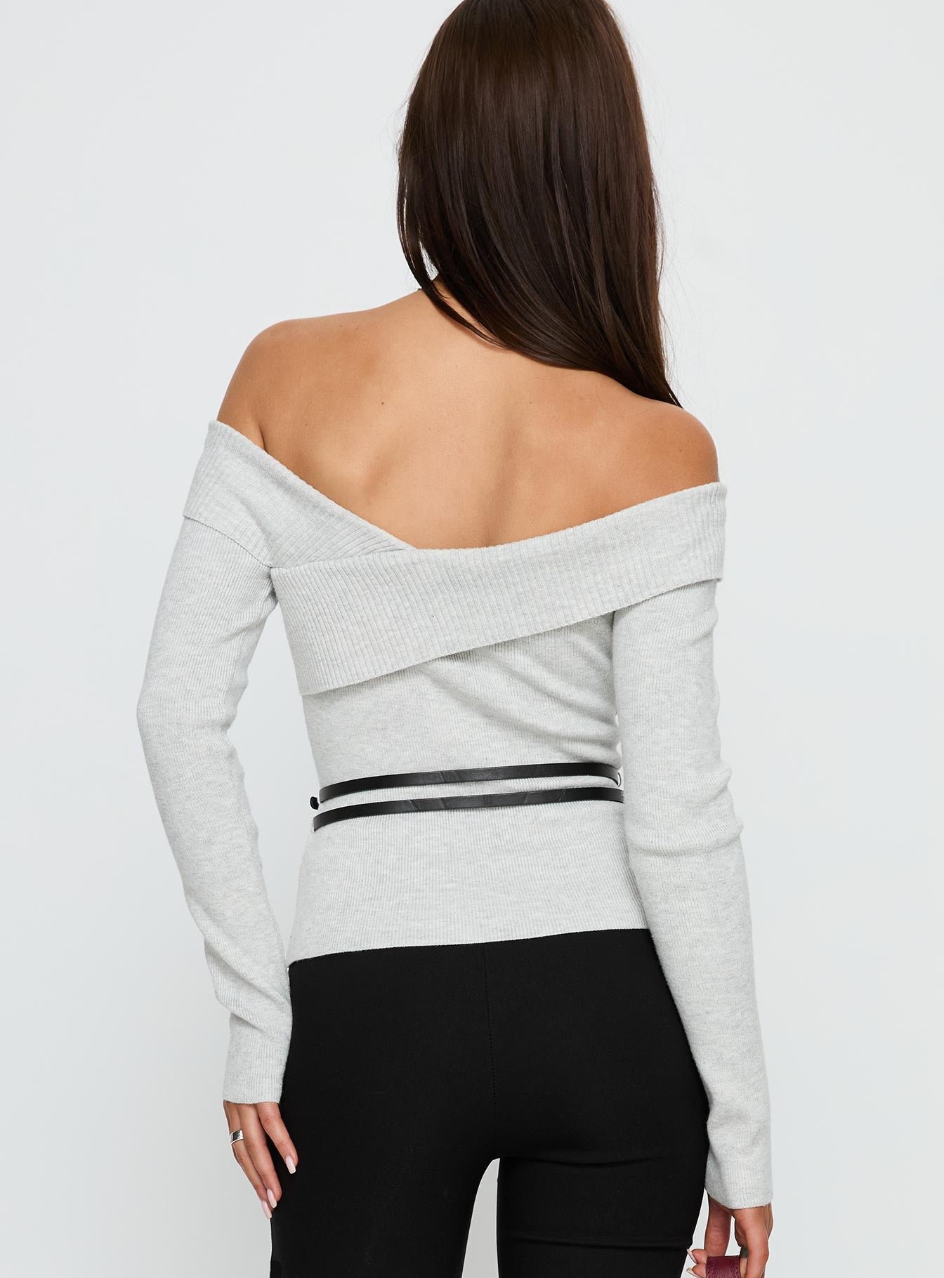 Ellenore Belt Detail Off Shoulder Top Grey - Image 5