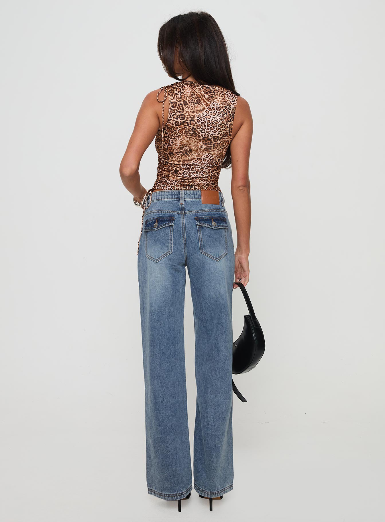 Everlong Mid Rise Straight Leg Jeans Mid Blue Wash - Image 5