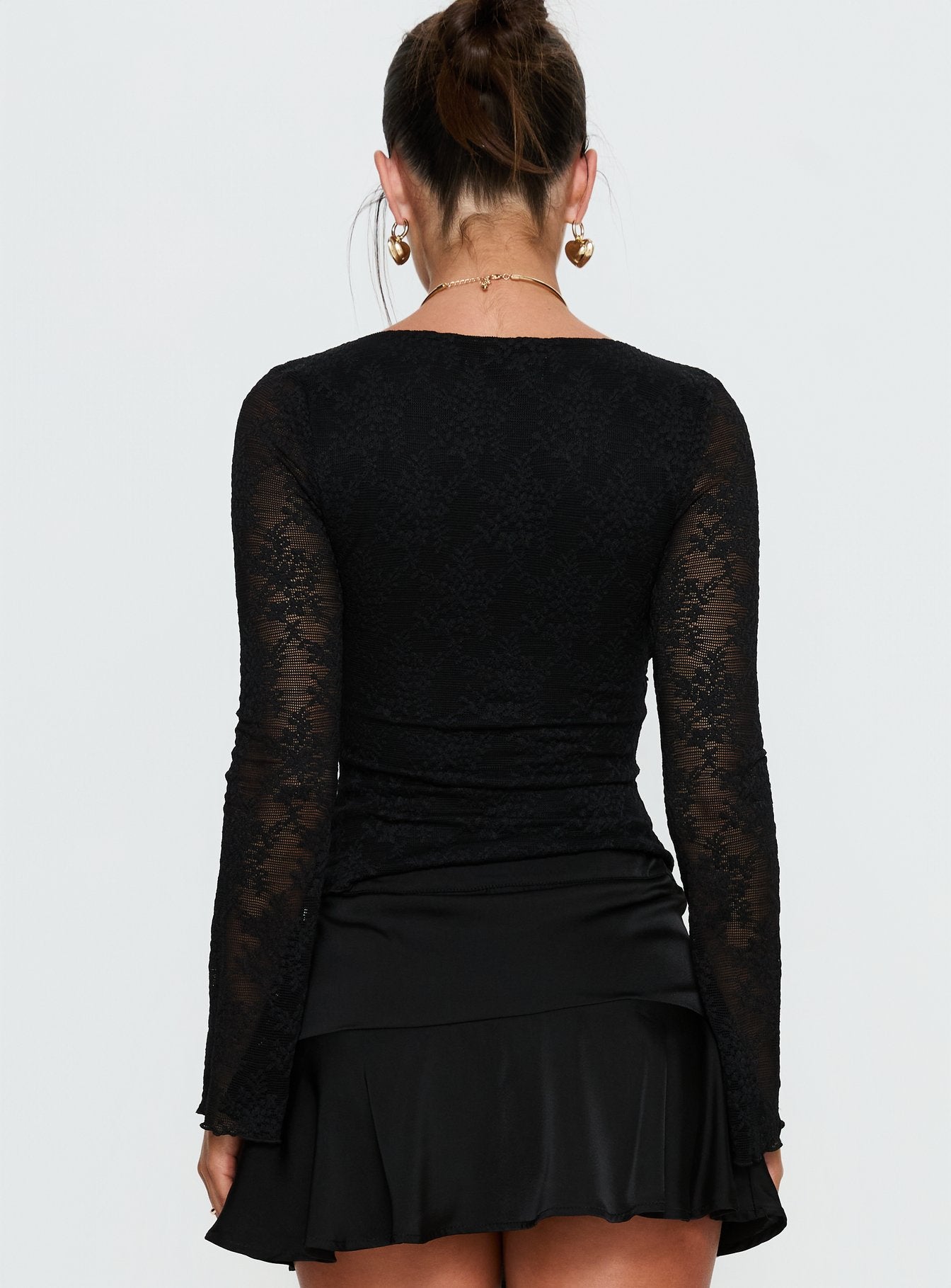 Azira Long Sleeve Frill Detail Top Black - Image 4
