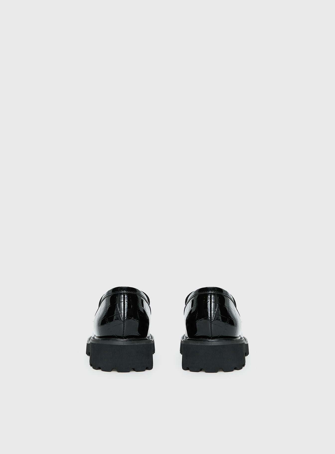 Face The Wind Faux Leather Loafers Black - Image 4