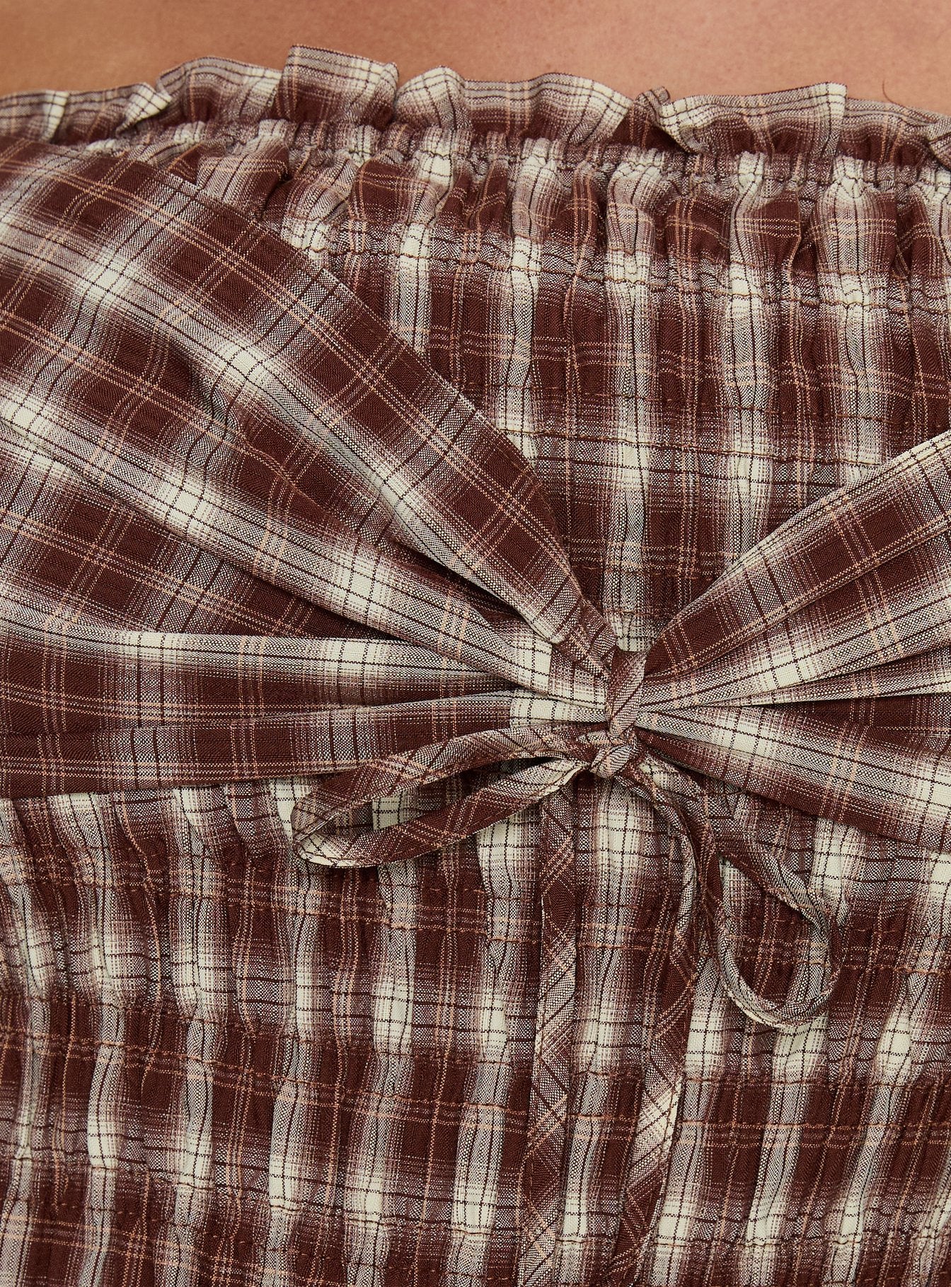 Avalynn Off Shoulder Shirred Top Brown Check Curve - Image 5