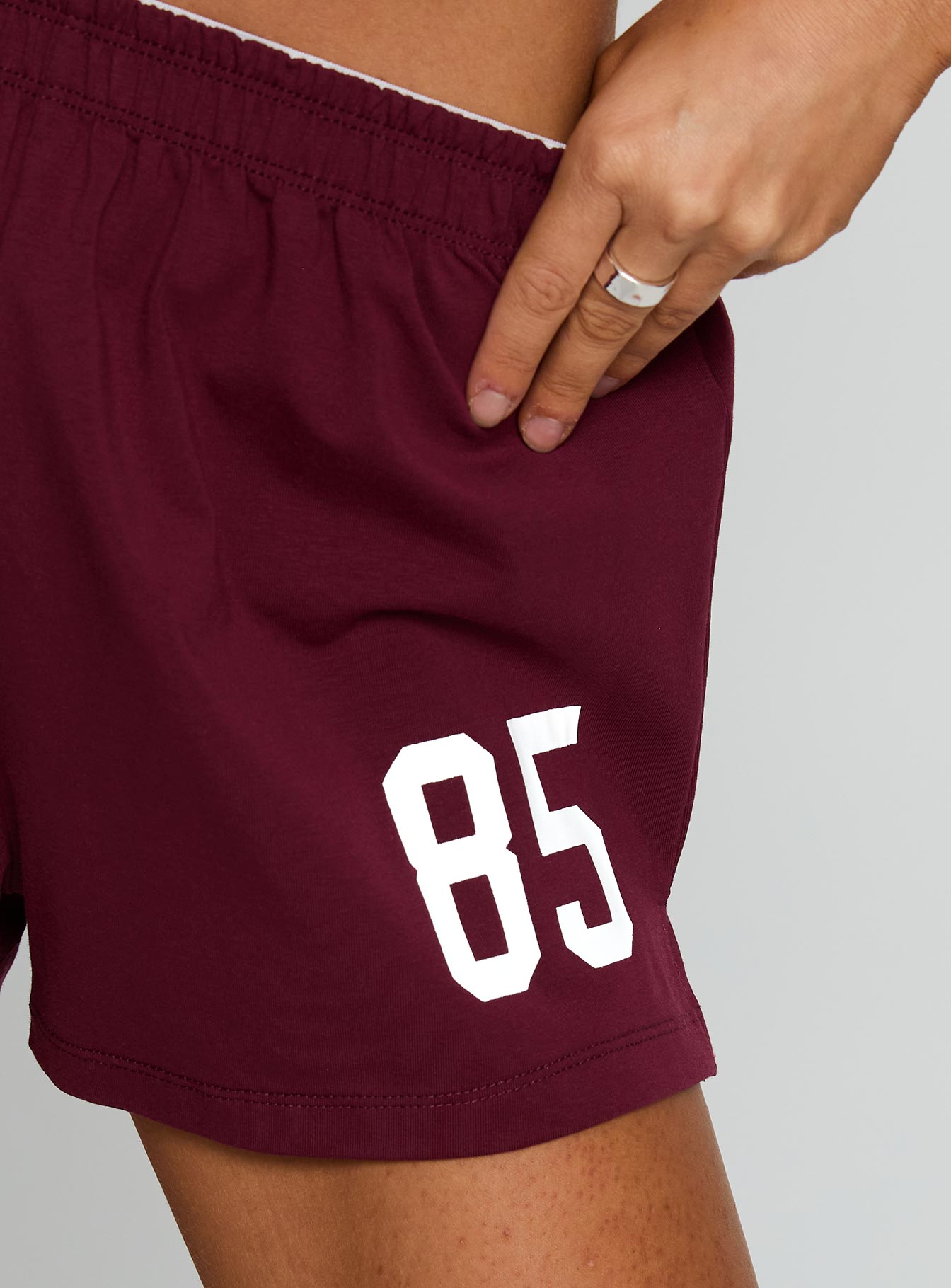 Asu Soffee Shorts Maroon - Image 6
