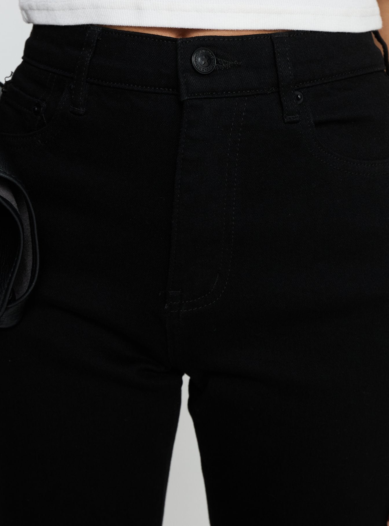 Cindee High Rise Cropped Jeans Jet Black - Image 6
