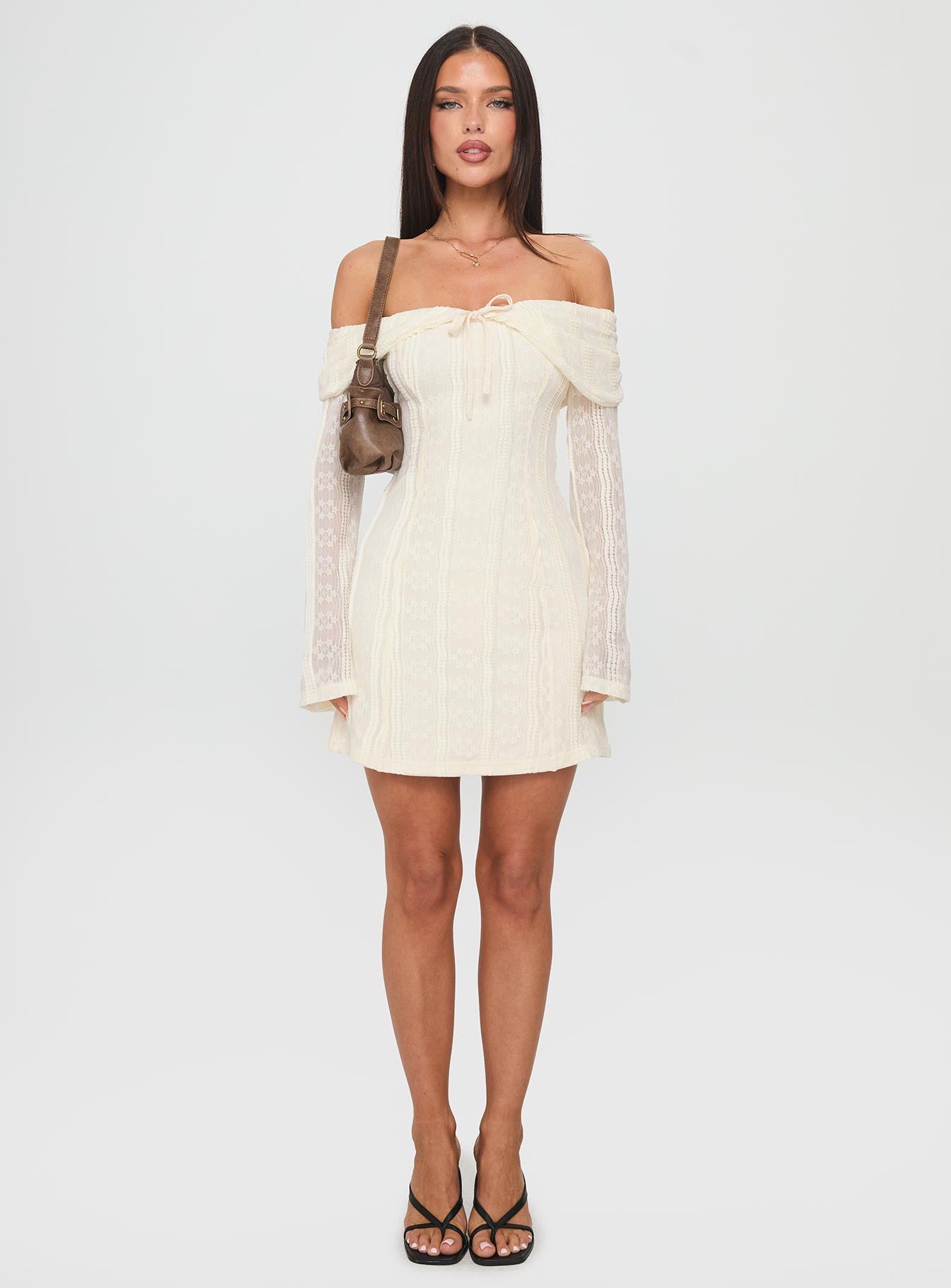 Colettie Long Sleeve Mini Dress Cream - Image 7