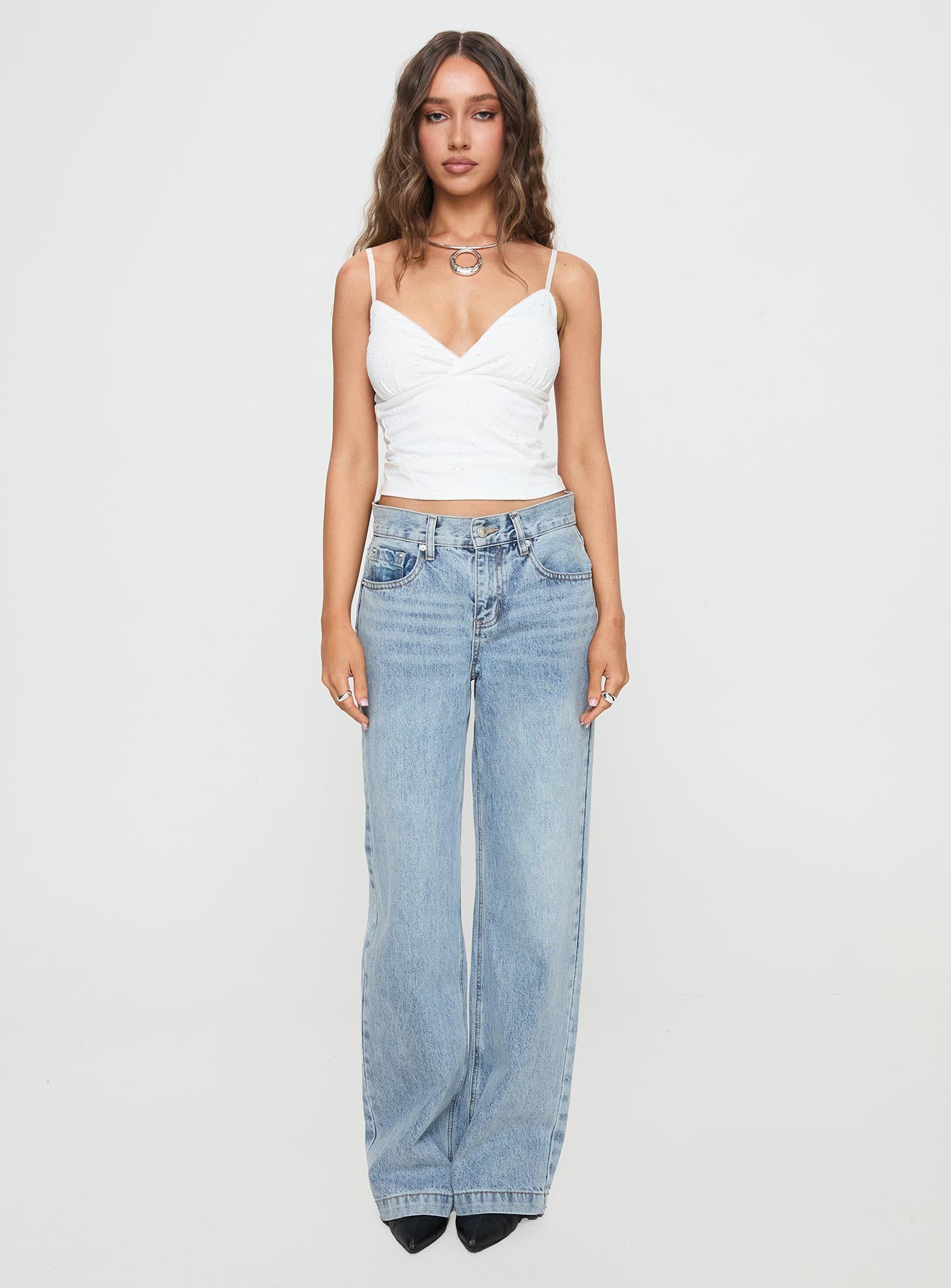 Anelli Low Rise Straight Leg Jeans Light Blue Wash - Image 7