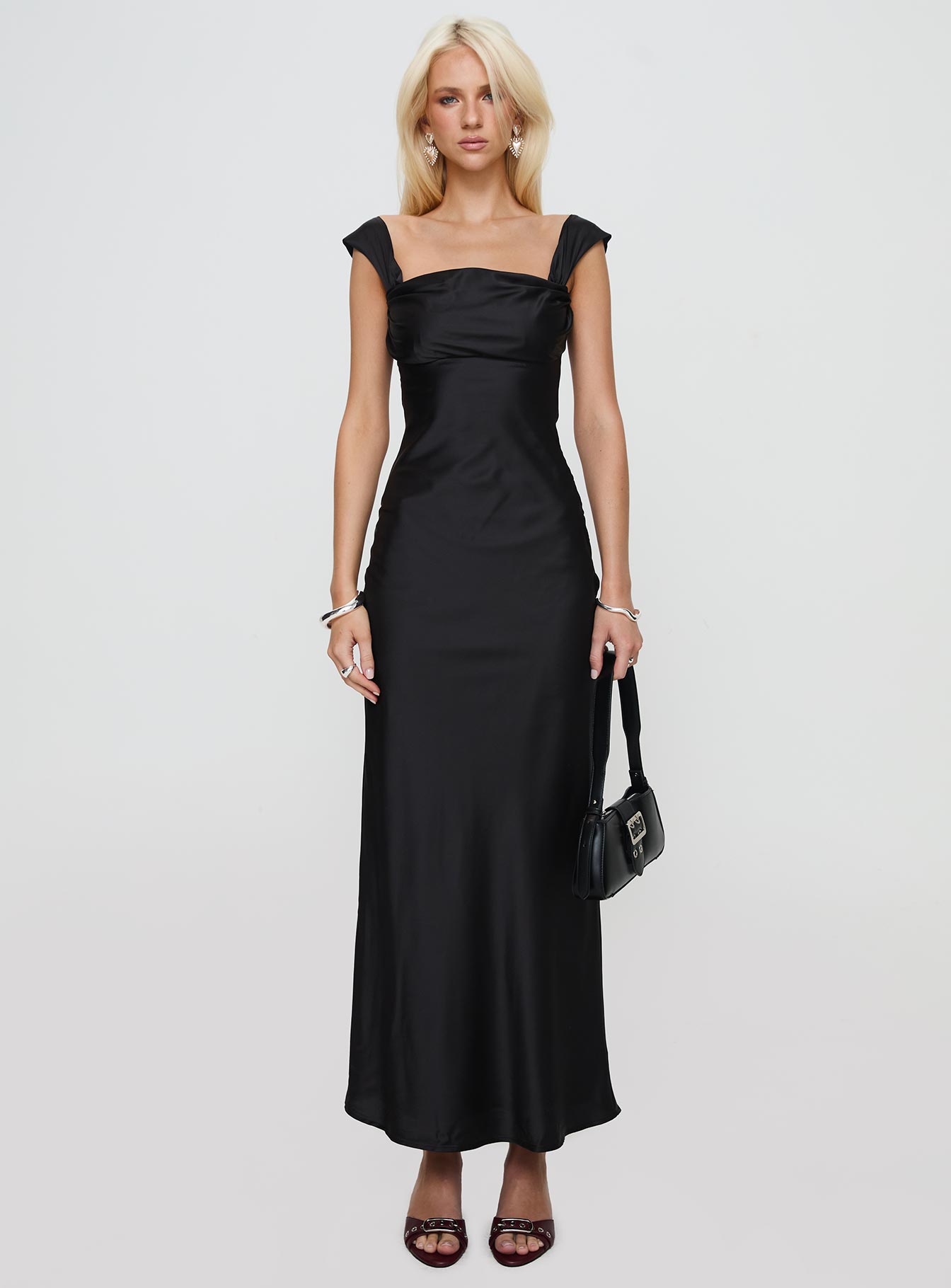 Azura Off The Shoulder Maxi Dress Black - Image 6