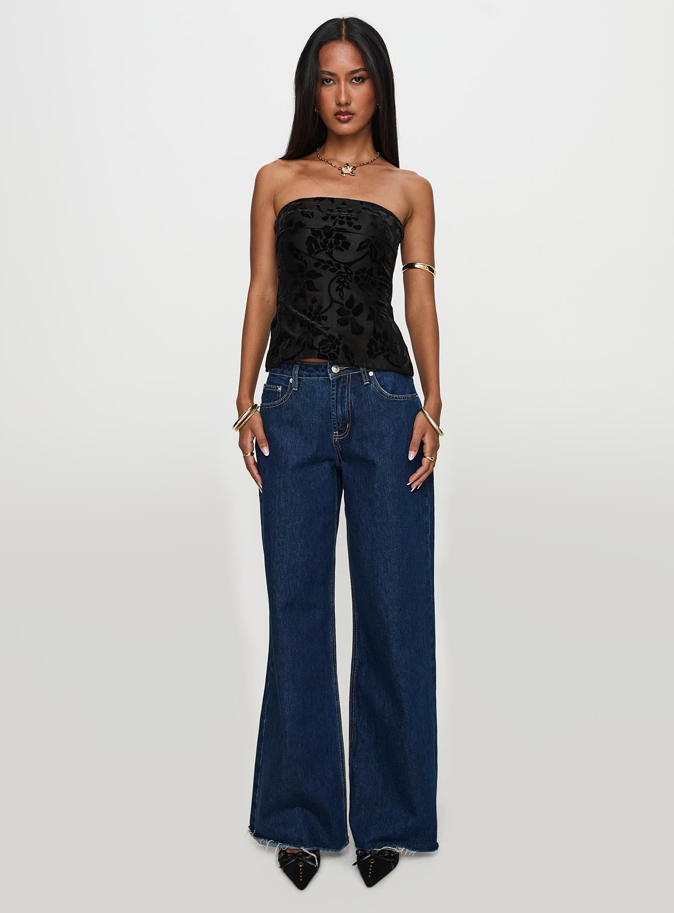 Attlee Strapless Top Black Floral - Image 6