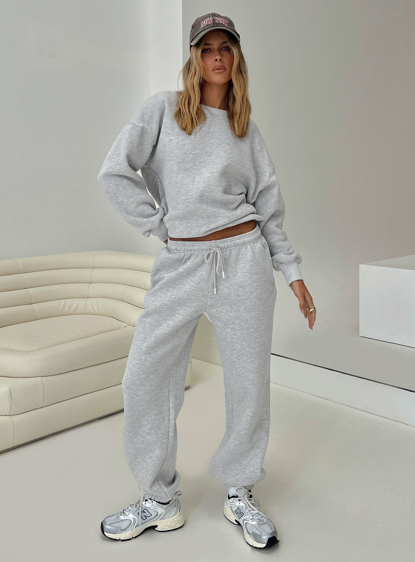 Dream Fleece Classic Crewneck Sweatshirt Grey Marle - Image 9